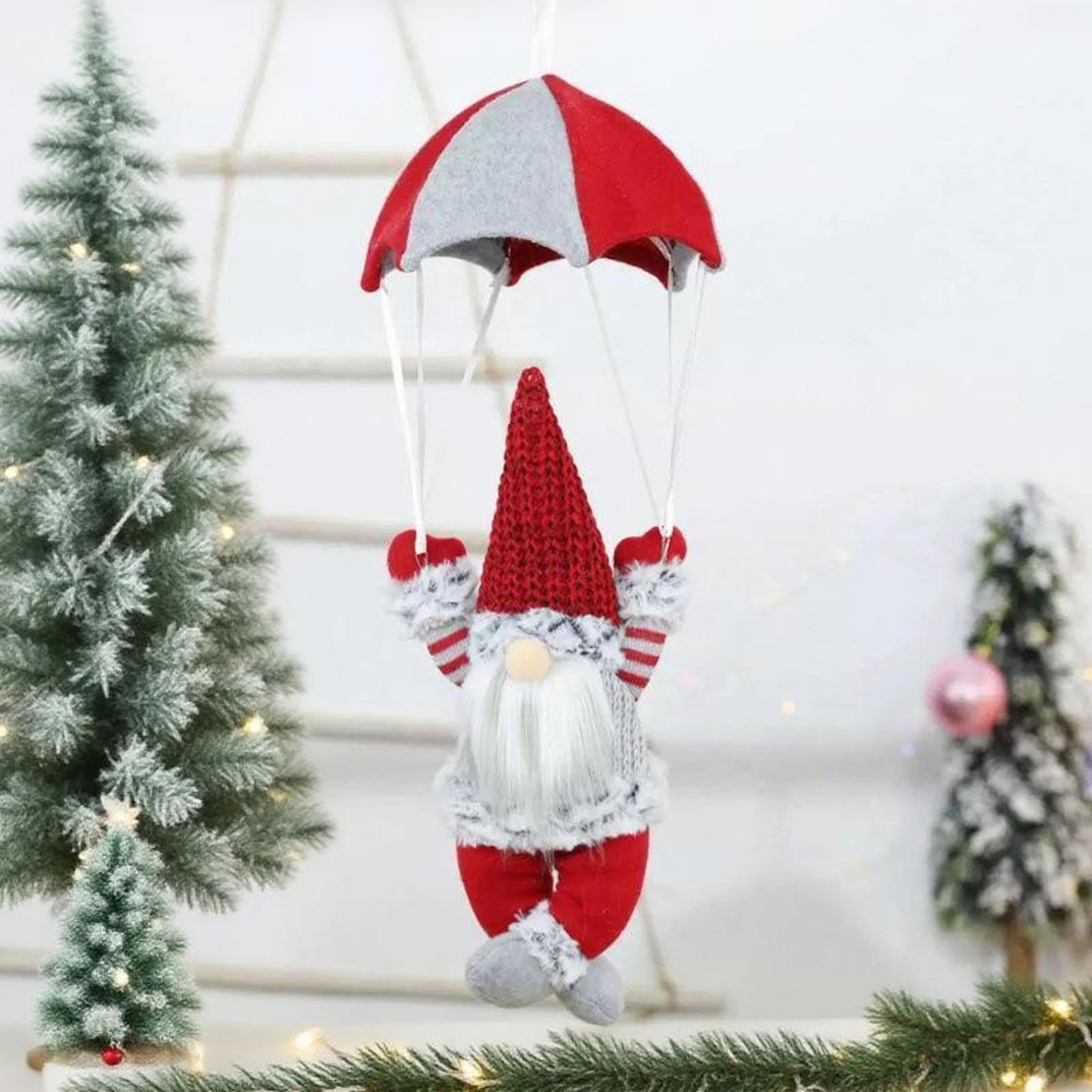 Christmas White Beard Parachuting Elderly, Parachuting Christmas Window Display, Hanging Pendants Gift – view 4