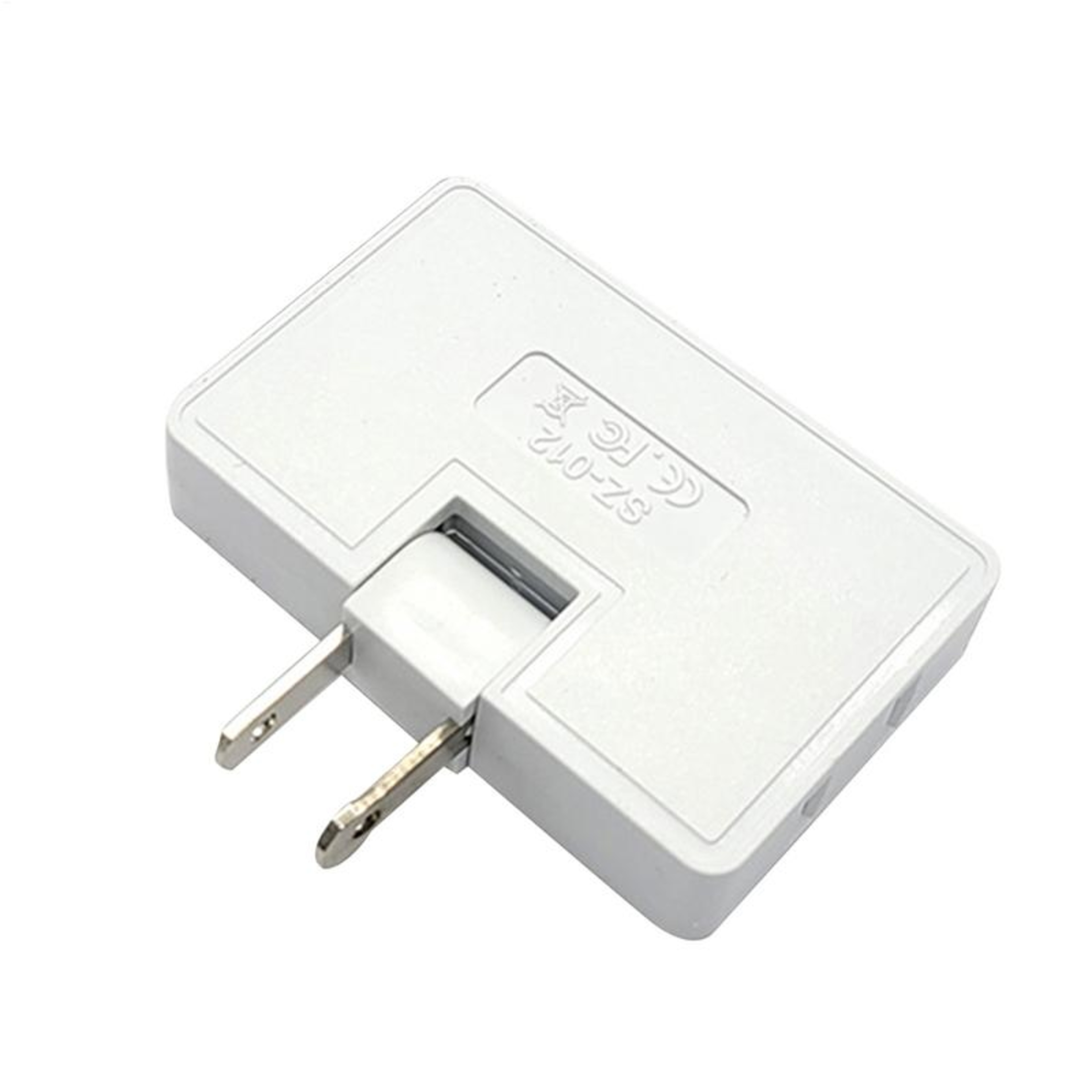 Rotating Wall Socket Power Outlet Extender With Swivel Plug Adapter 3