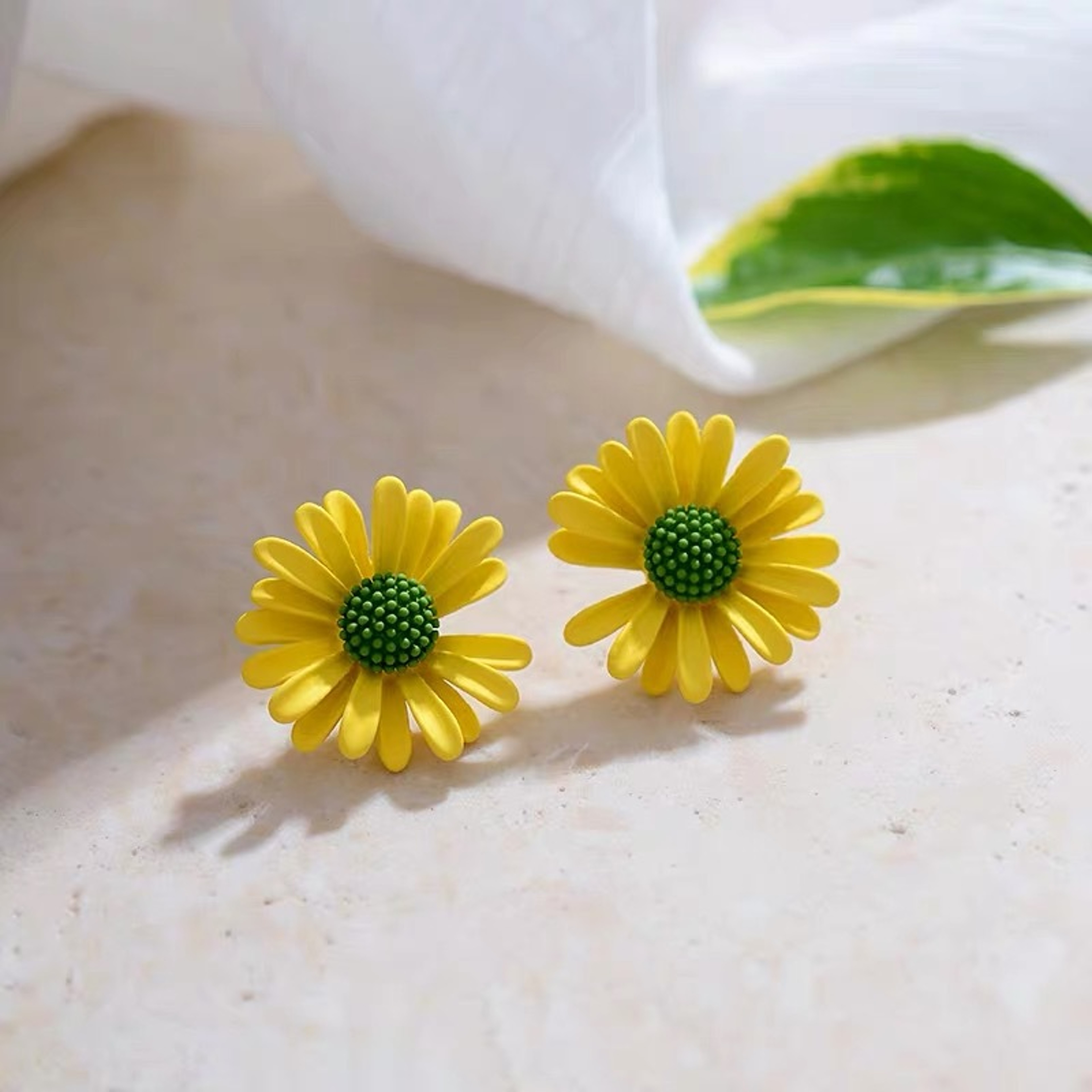 Sweet Bloom Daisy Stud Earrings Flower Earrings for Women with Asymmetric Floral Design – view 5