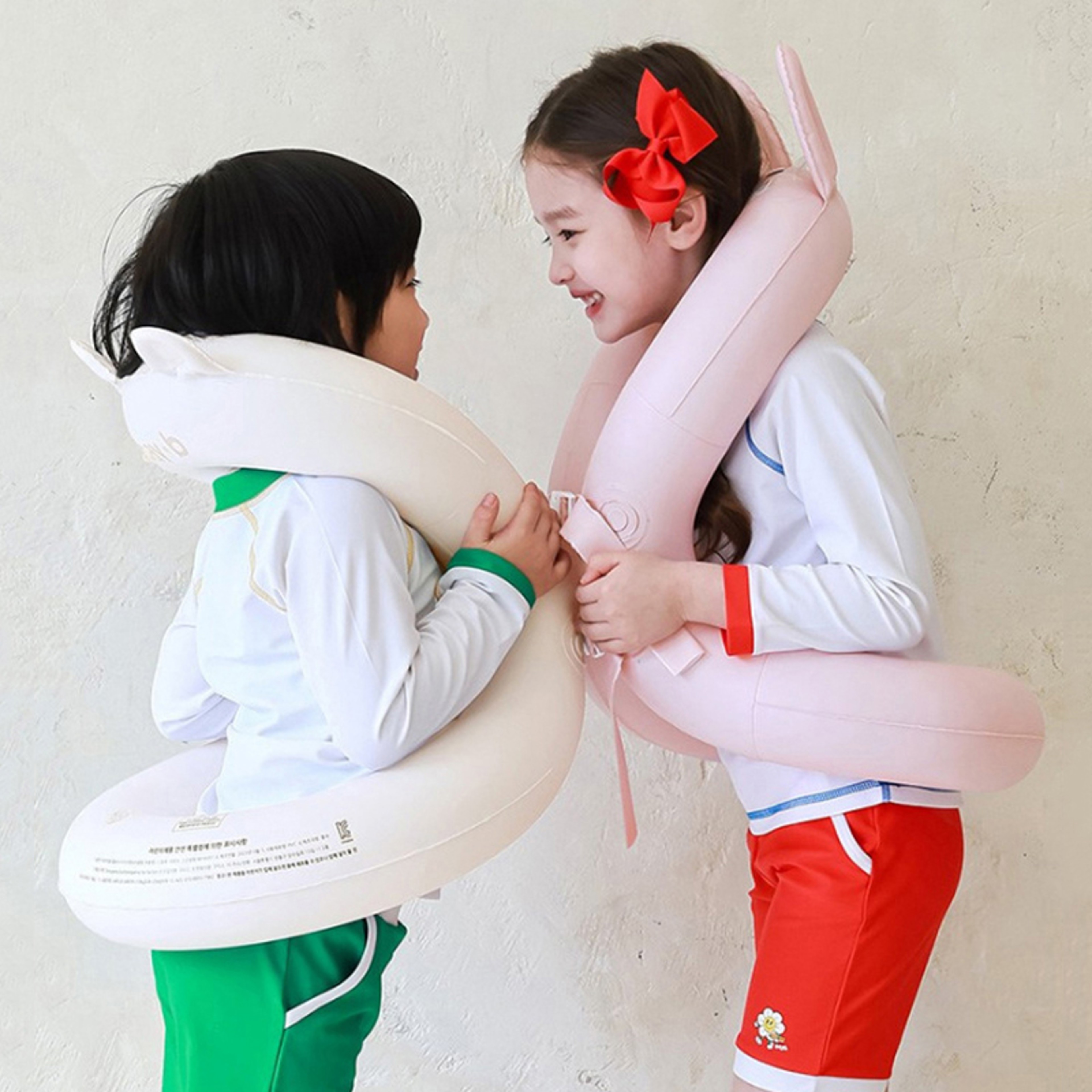 Inflatable Swim Vest For Kids Adjustable Pool Float Vest For Swimming Training  Summer Water Fun 2