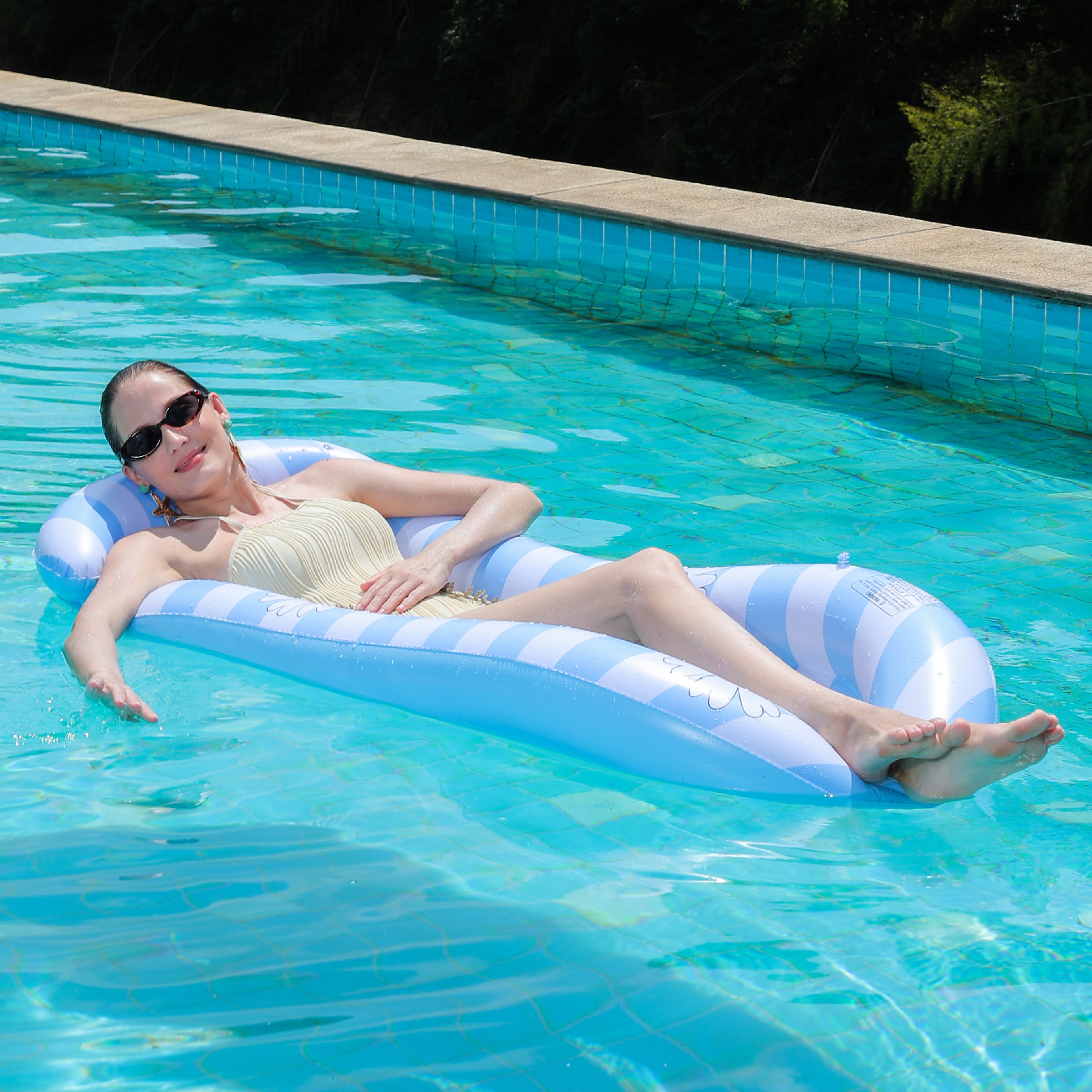 Summer Comfort Pool Hammock Float Inflatable Pool Lounger For Pool Beach  Lake Relaxation 4