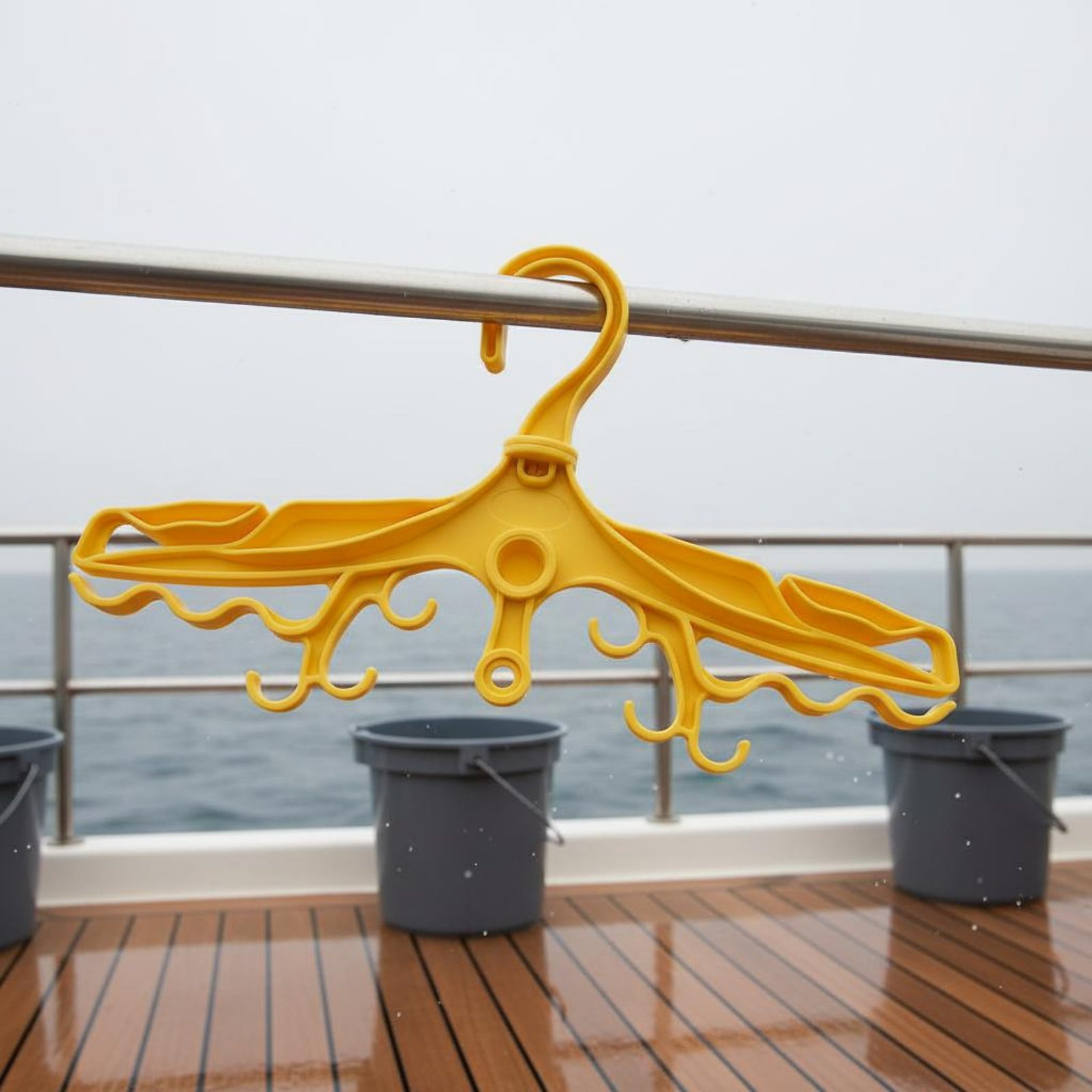 Foldable Wetsuit Hanger  BCD Hanger For Scuba Diving Gear Drying And Storage 4