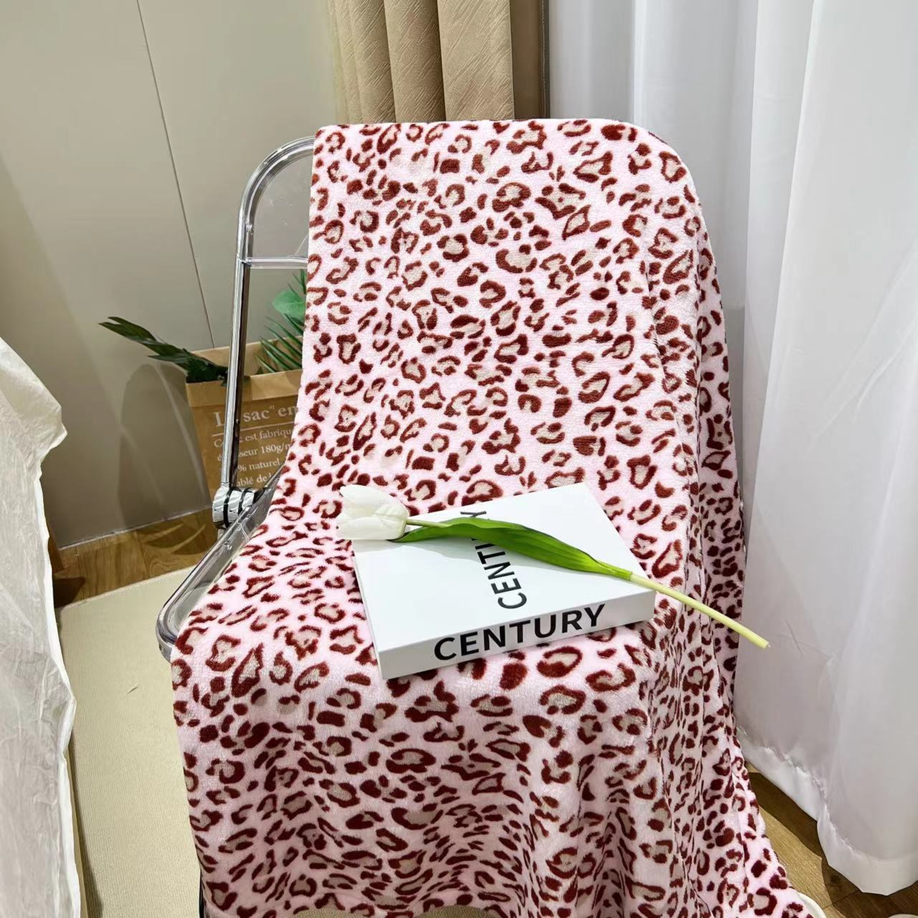 Luxury Leopard Print Blanket Ultra Soft Fleece Throw Blanket for Sofa, Bed, Office & Travel – view 8