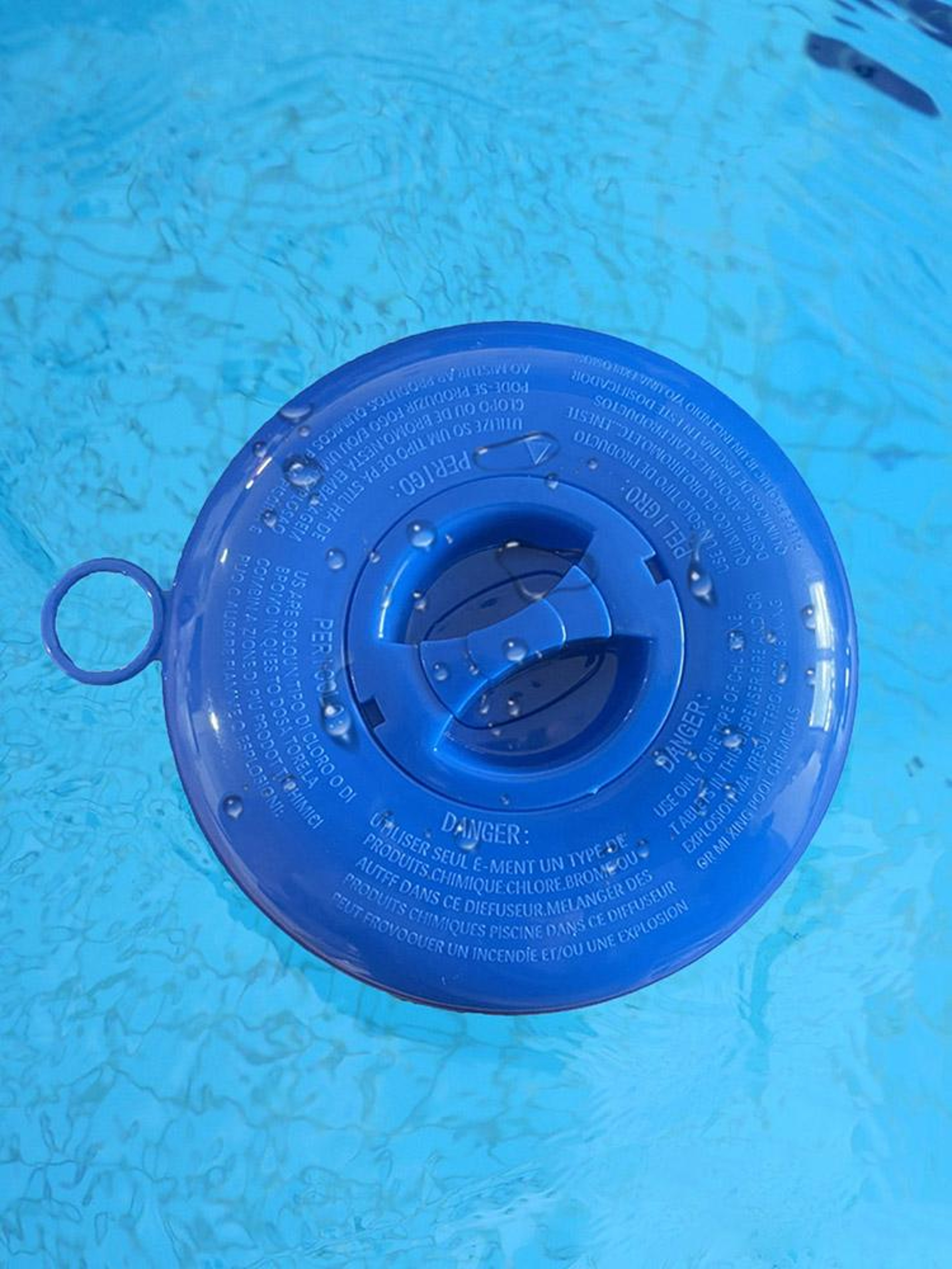 Floating Chlorine Dispenser Adjustable Pool Tablet Floater for Clean Swimming Pools & Spas – view 6