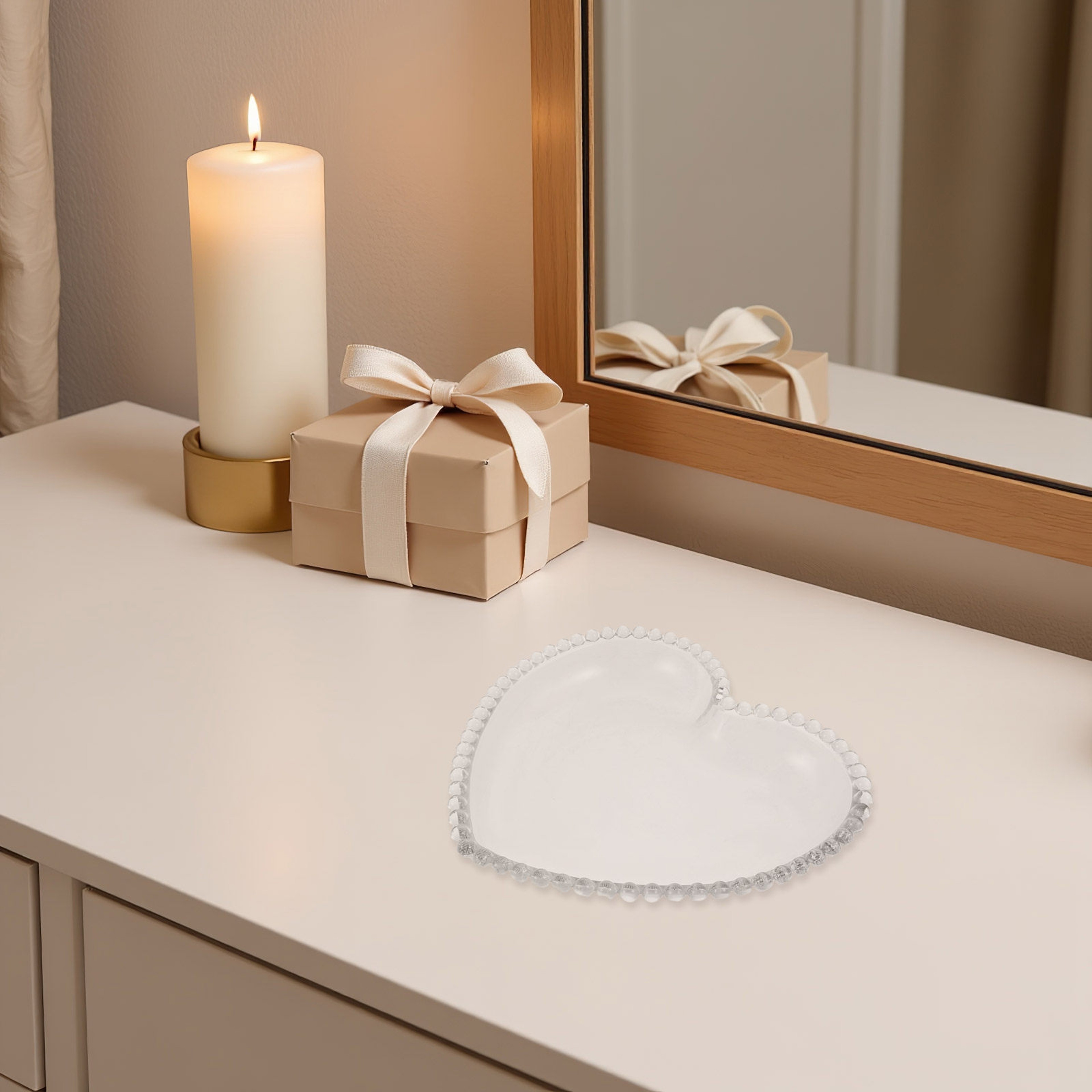 Vintage Heart Shaped Glass Jewelry Tray and Perfume Display Tray for Vanity Decor – view 5