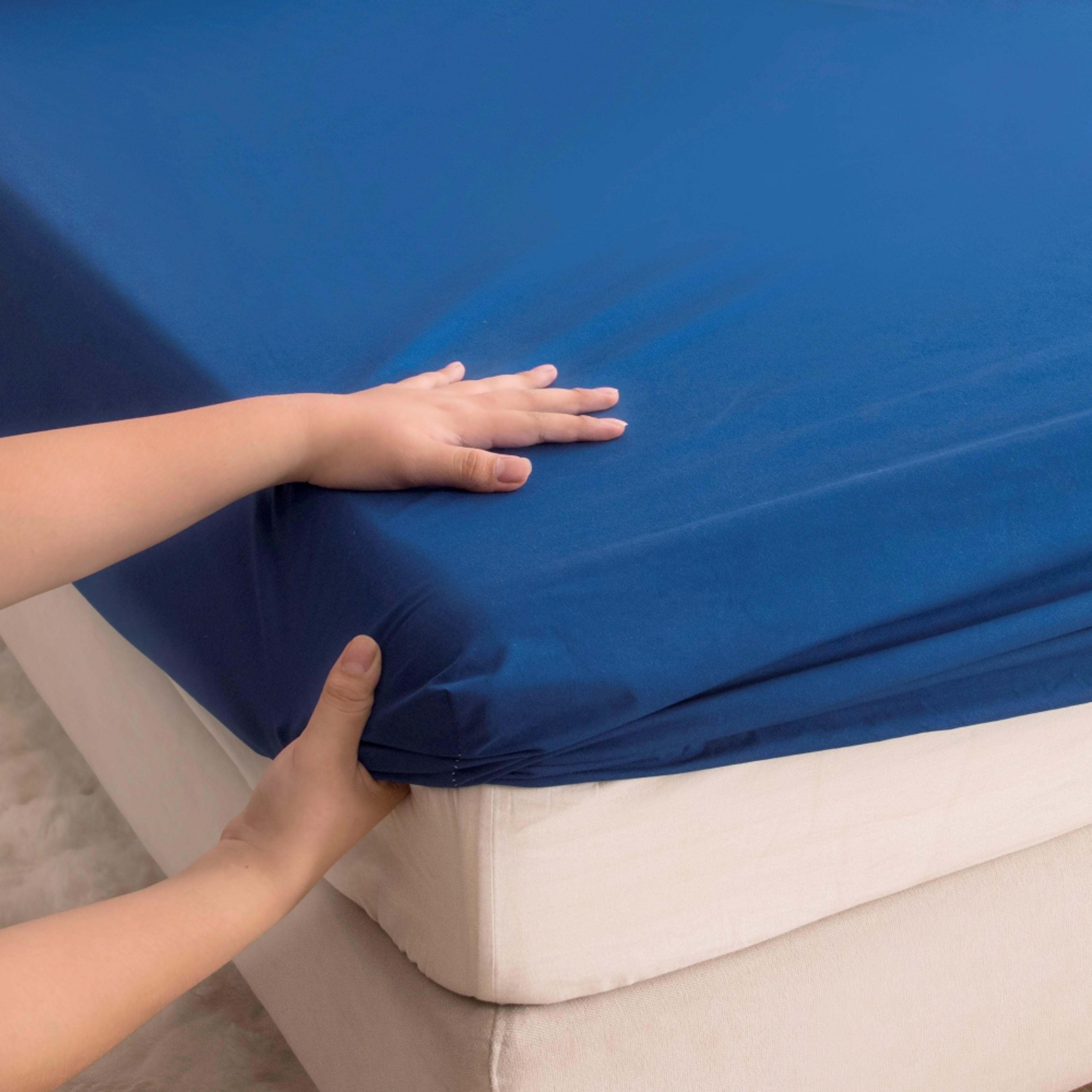 Water Proof Mattress Protector Fitted Sheet With Elastic Deep Pocket 2
