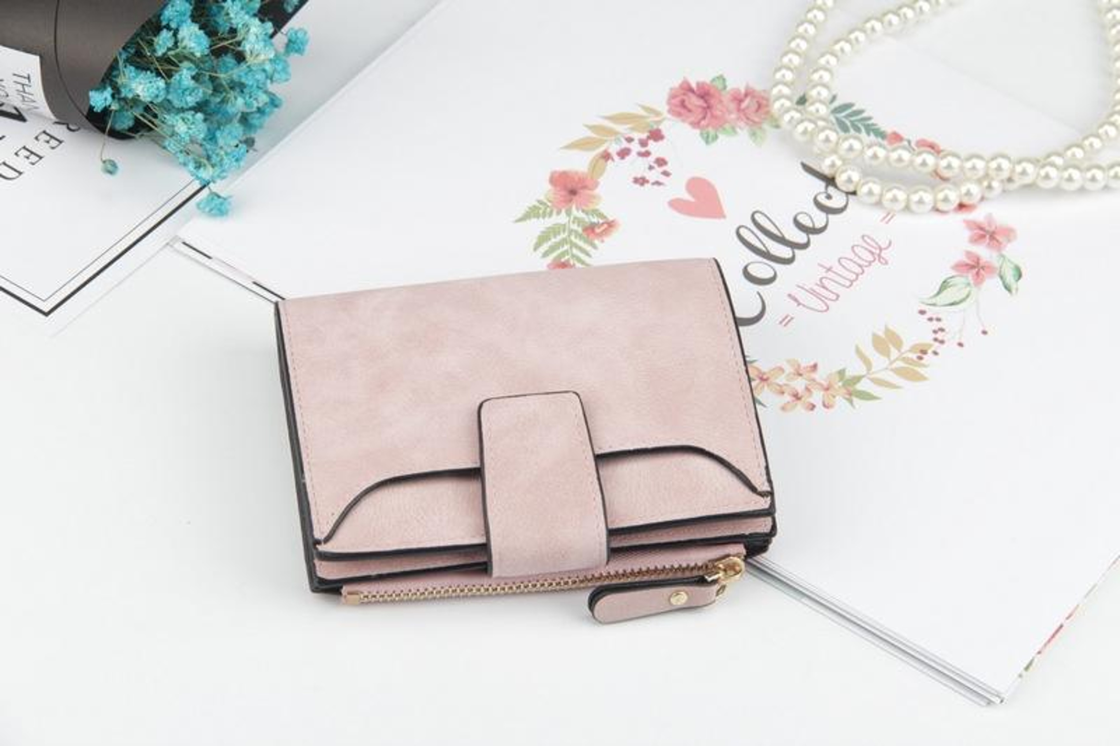 Womens Small PU Leather Wallet with Zipper and Clasp in Purple – view 5