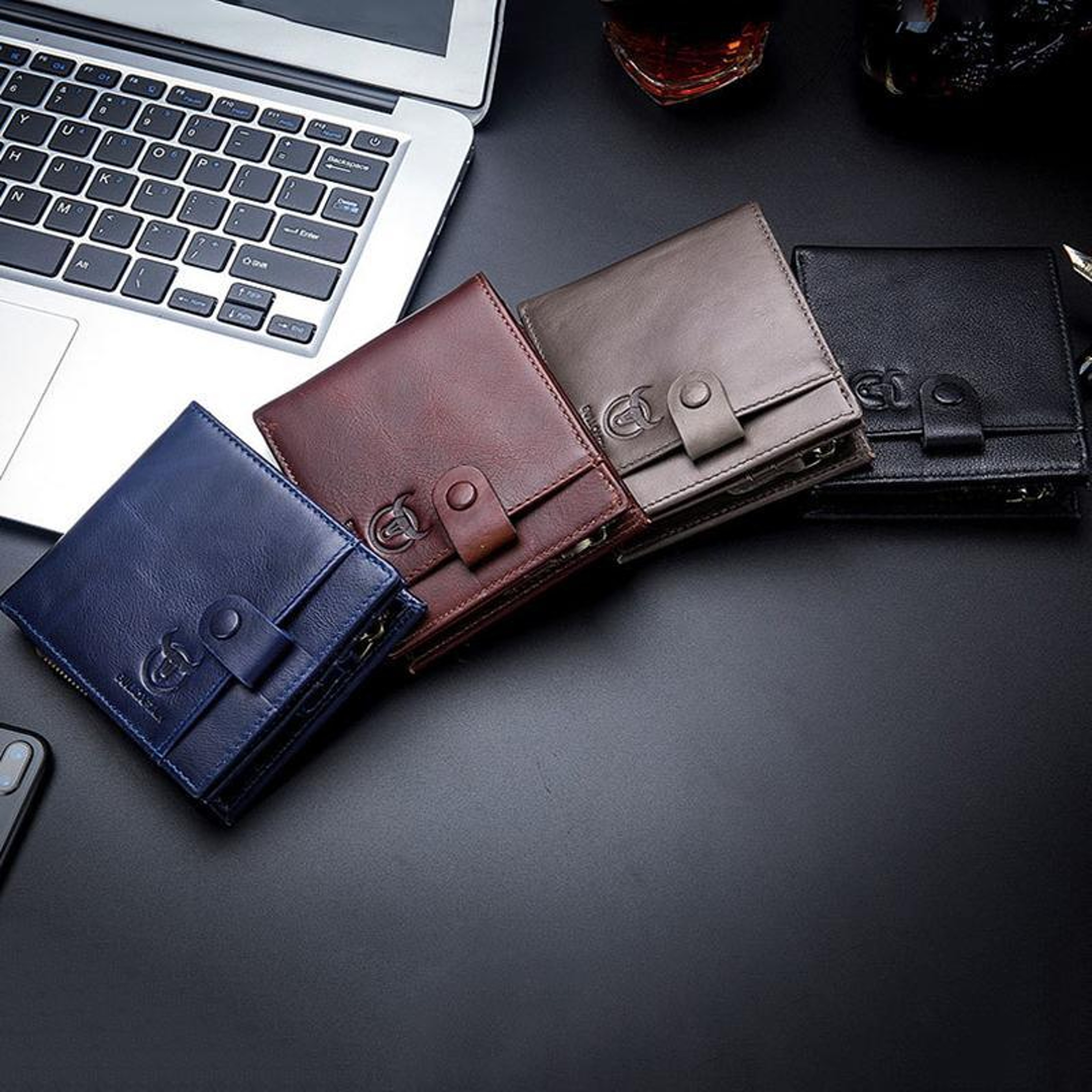 Cowhide Leather Wallet with NFC Blocking and Multiple Card Slots Blue – view 7