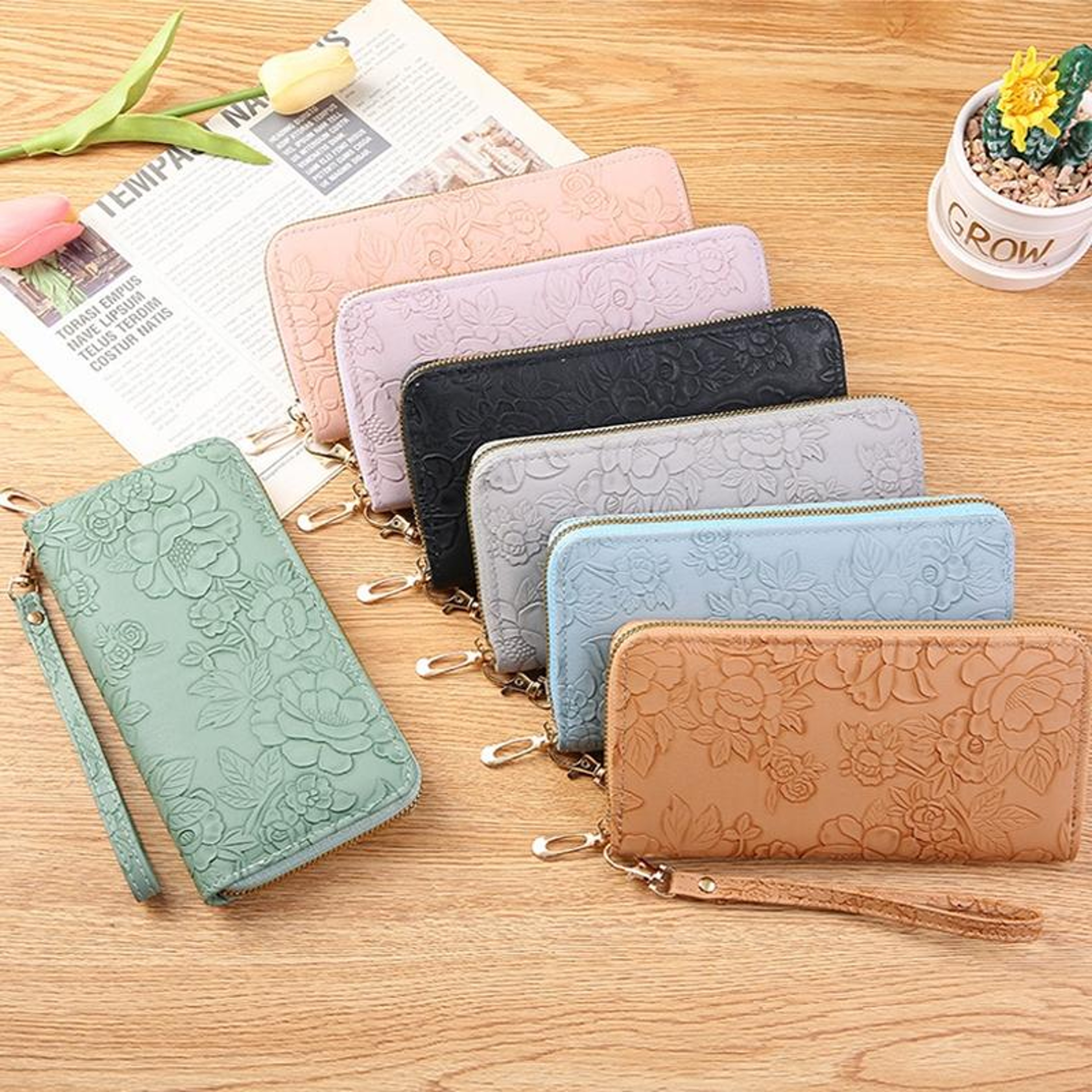 Large Capacity Black Embossed Zipper Wallet with Multiple Card Slots – view 8