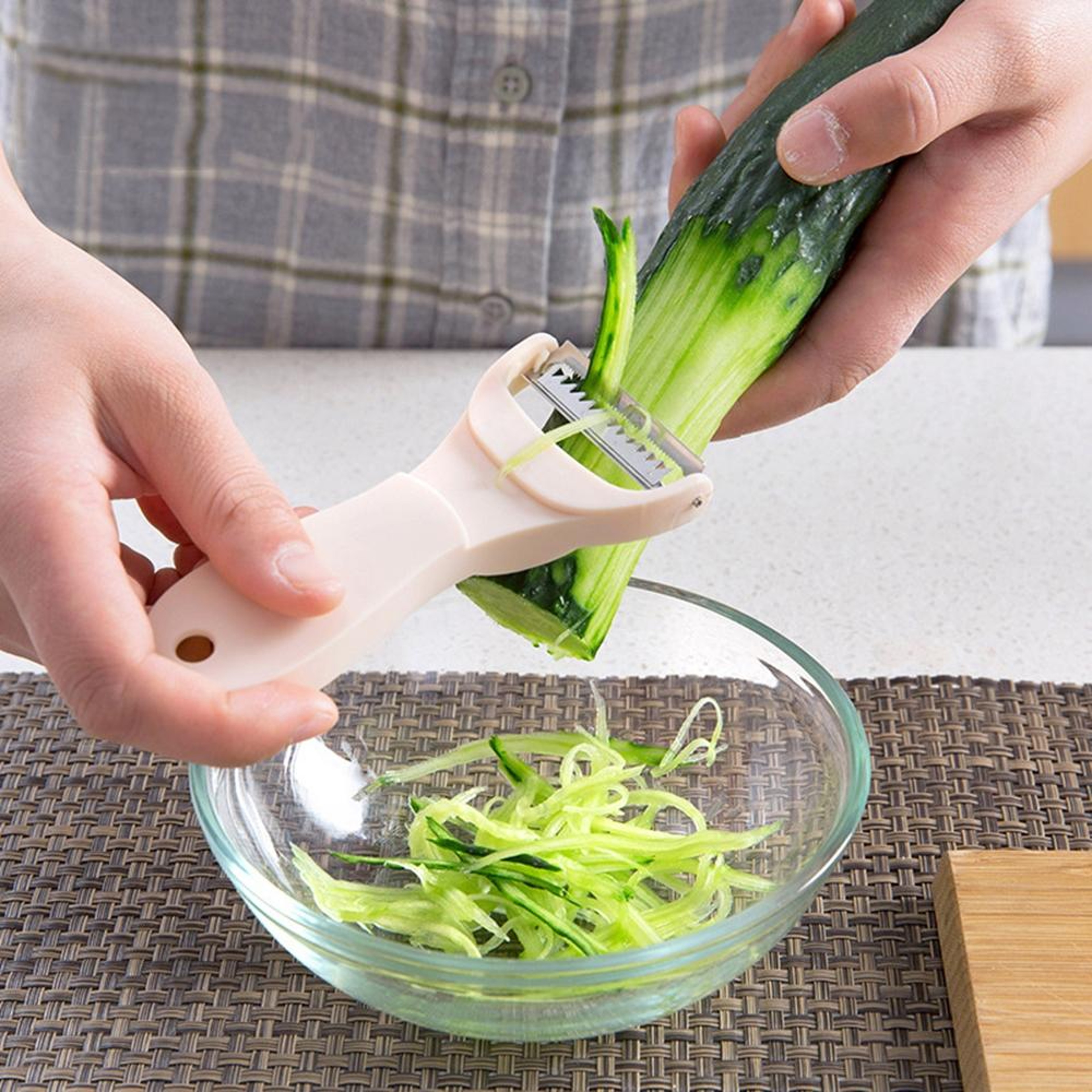 Stainless Steel Vegetable Peeler And Grater Kitchen Tool 4