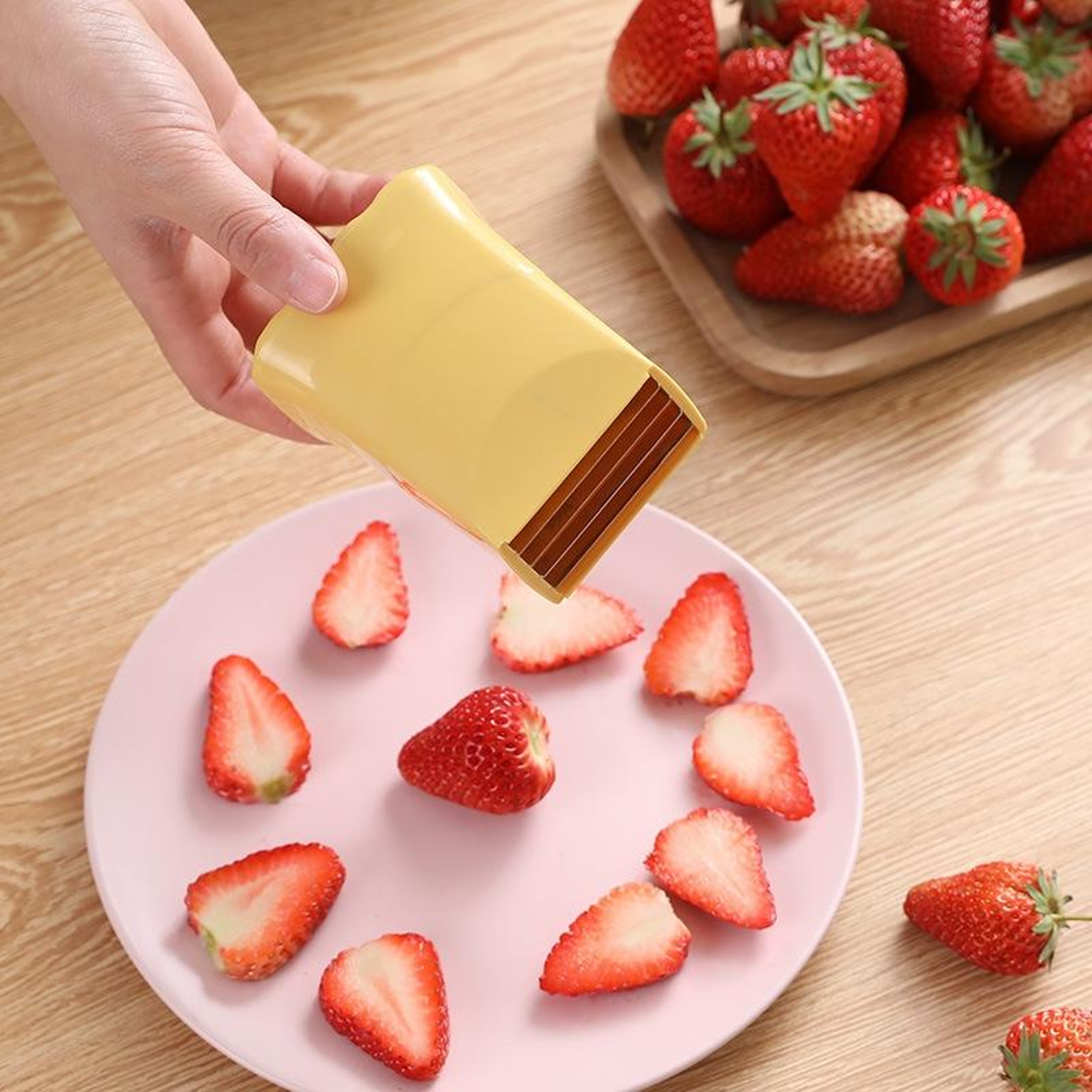 Strawberry Slicer with Stainless Steel Blades for Fruits and Vegetables – view 3