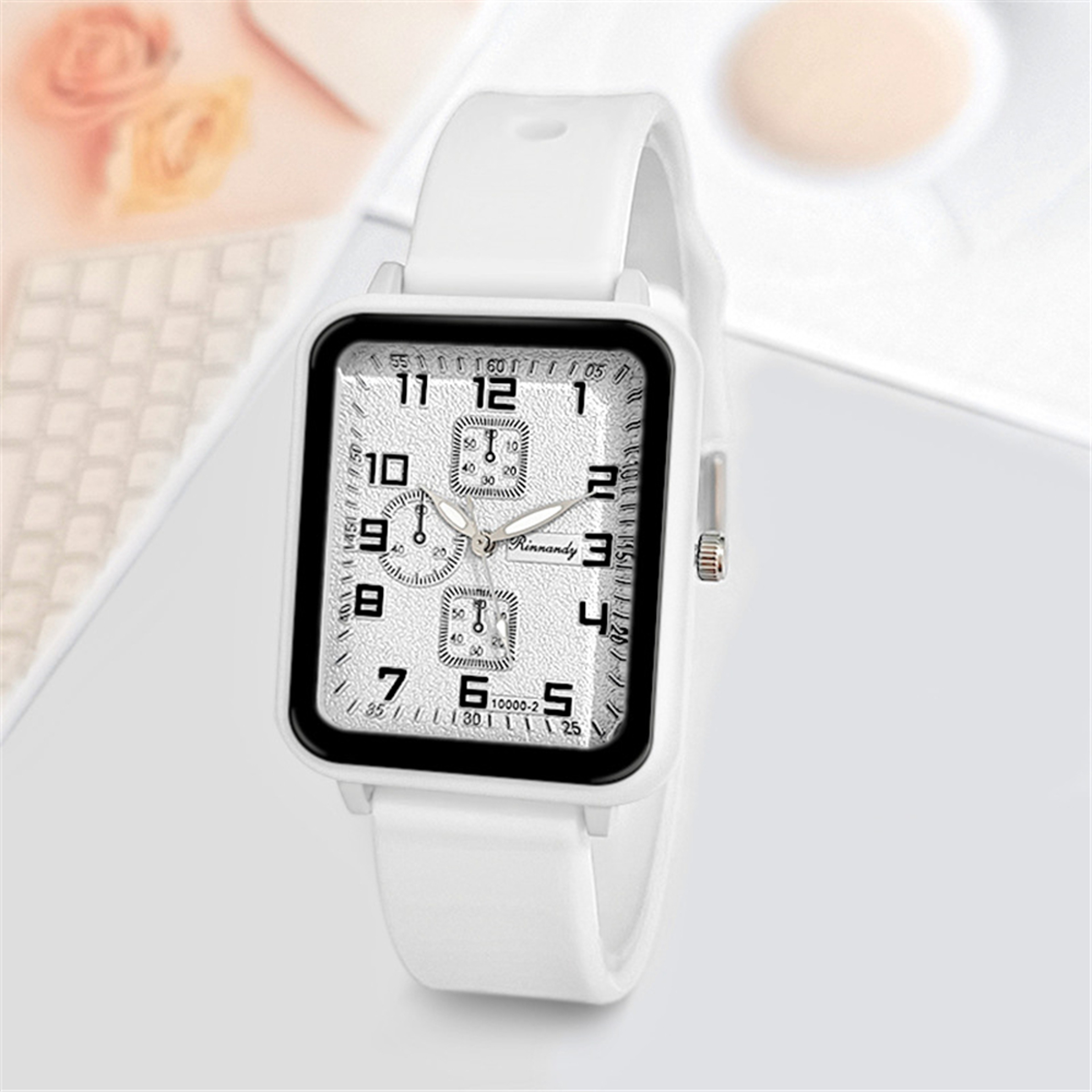Elegant Square Womens Quartz Watch With Soft Silicone Strap 3