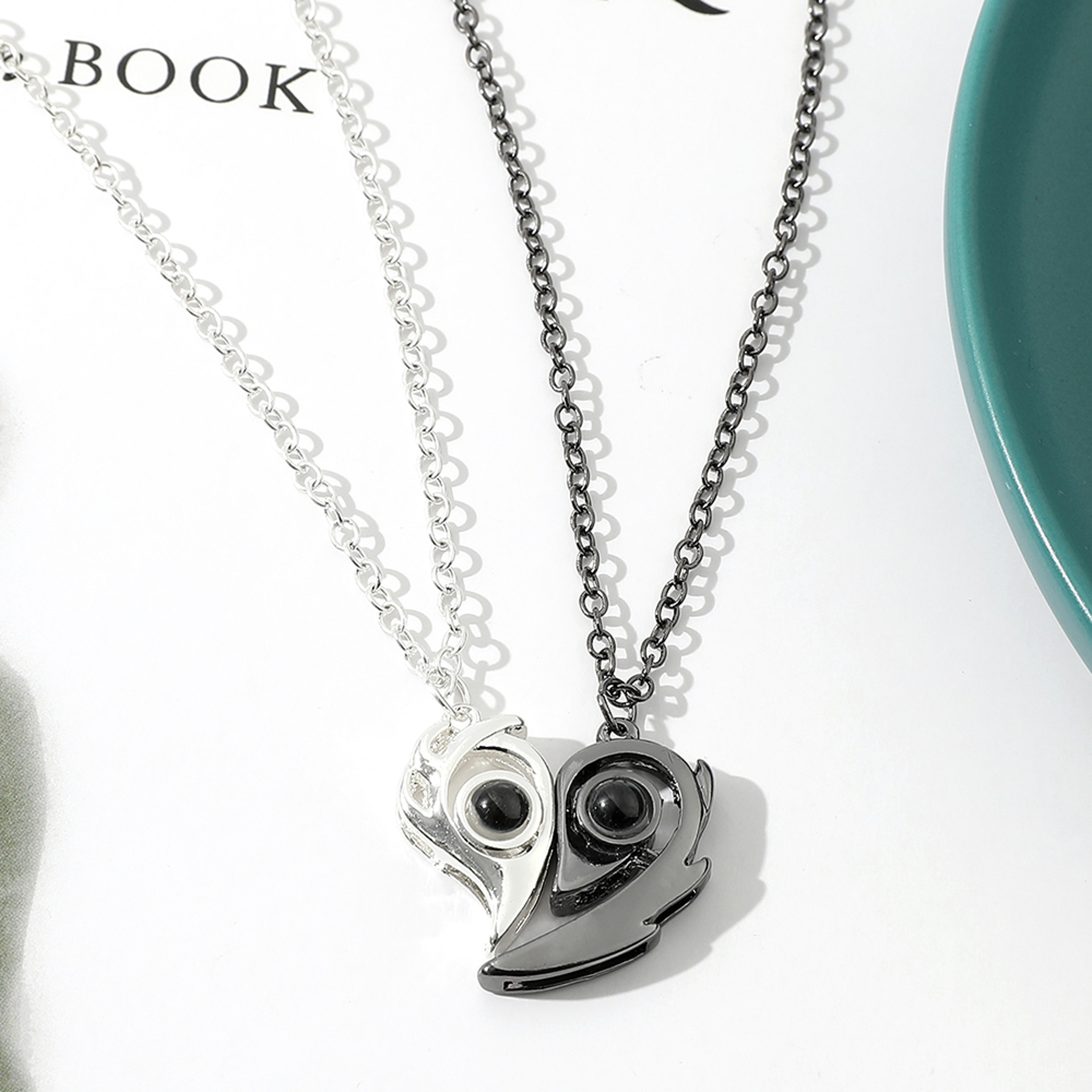 Magnetic Couple Heart Necklace Set – view 5