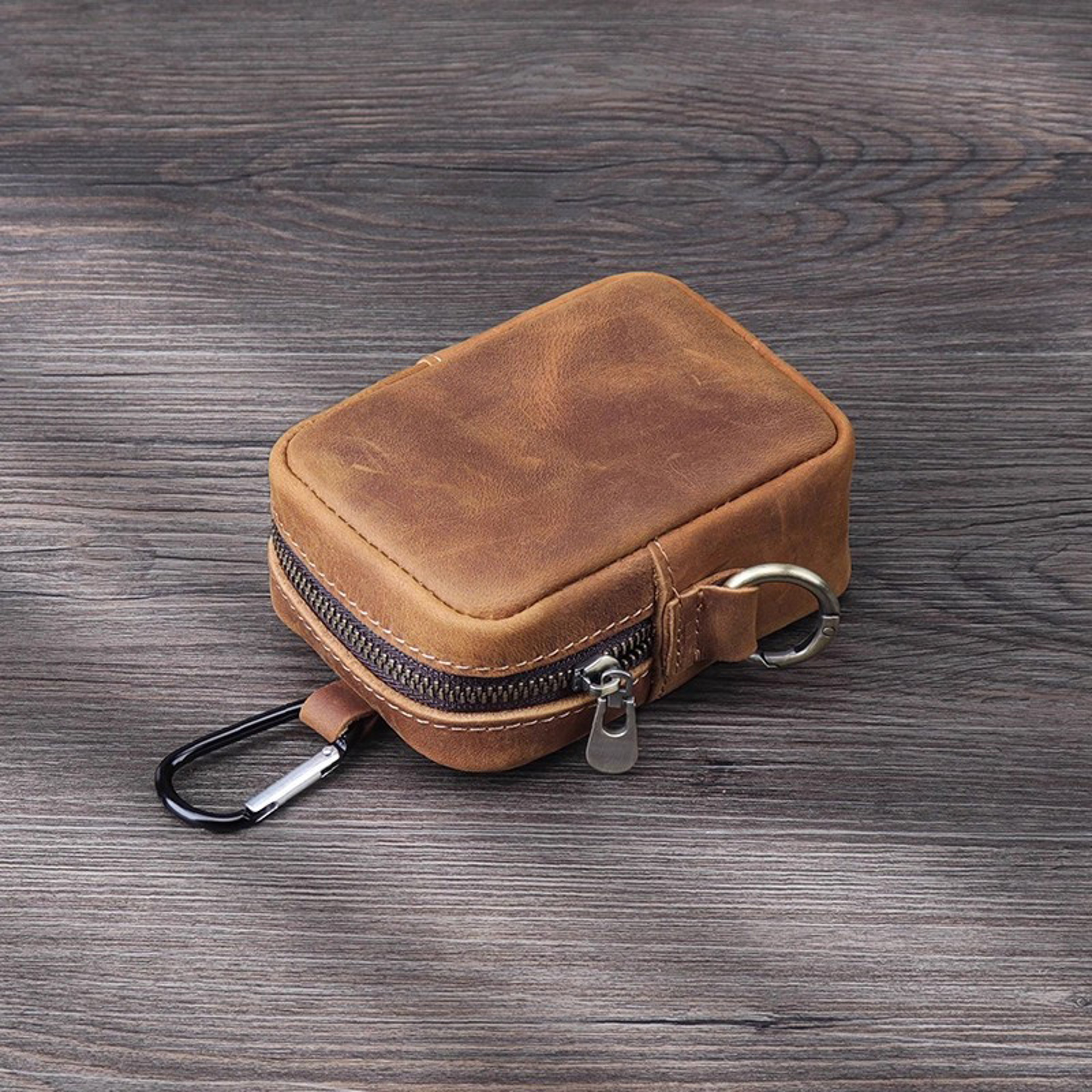 Vintage Distressed PU Leather Key Coin Pouch with Hook Design – view 1
