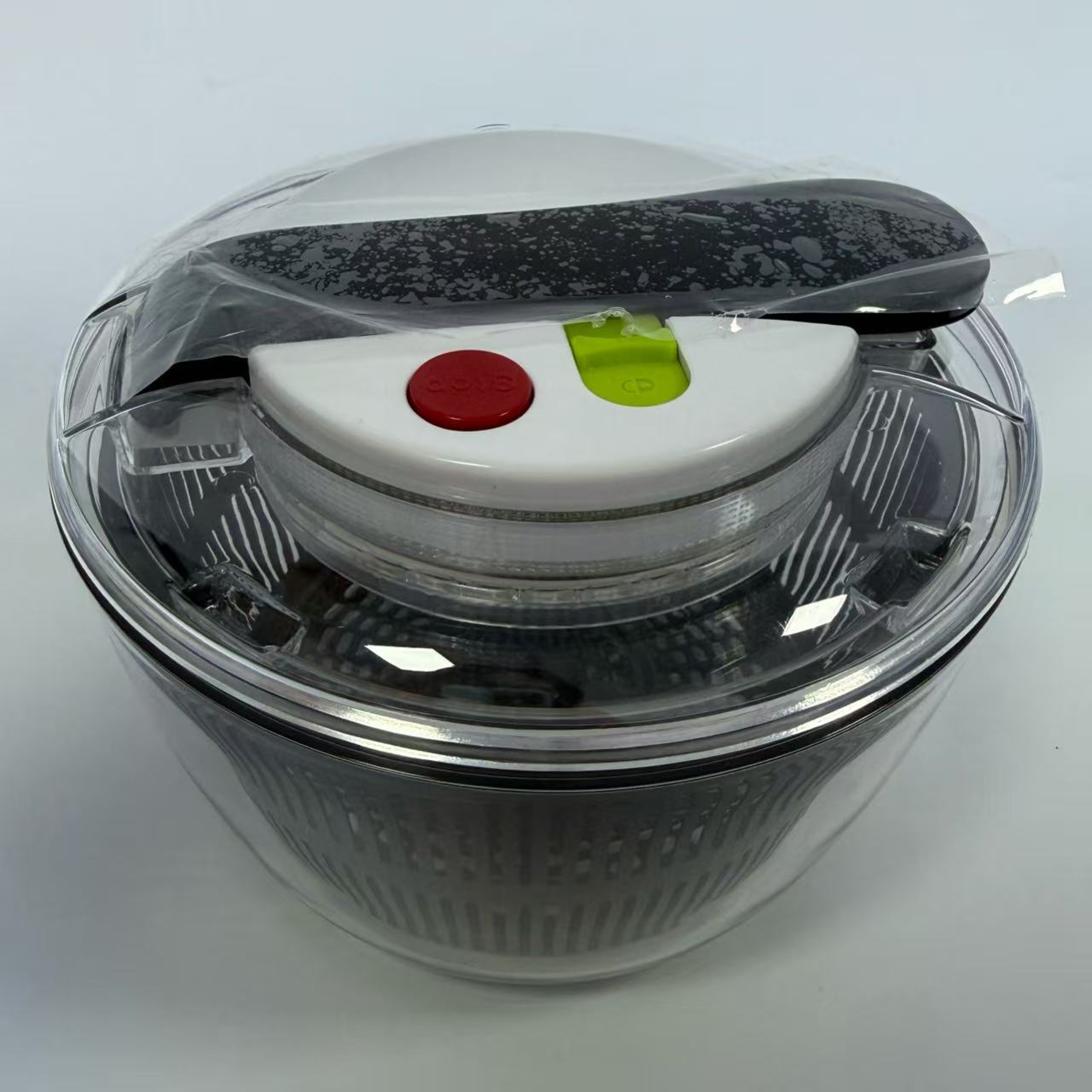 Press Type Salad Spinner Vegetable Washer And Dryer 6