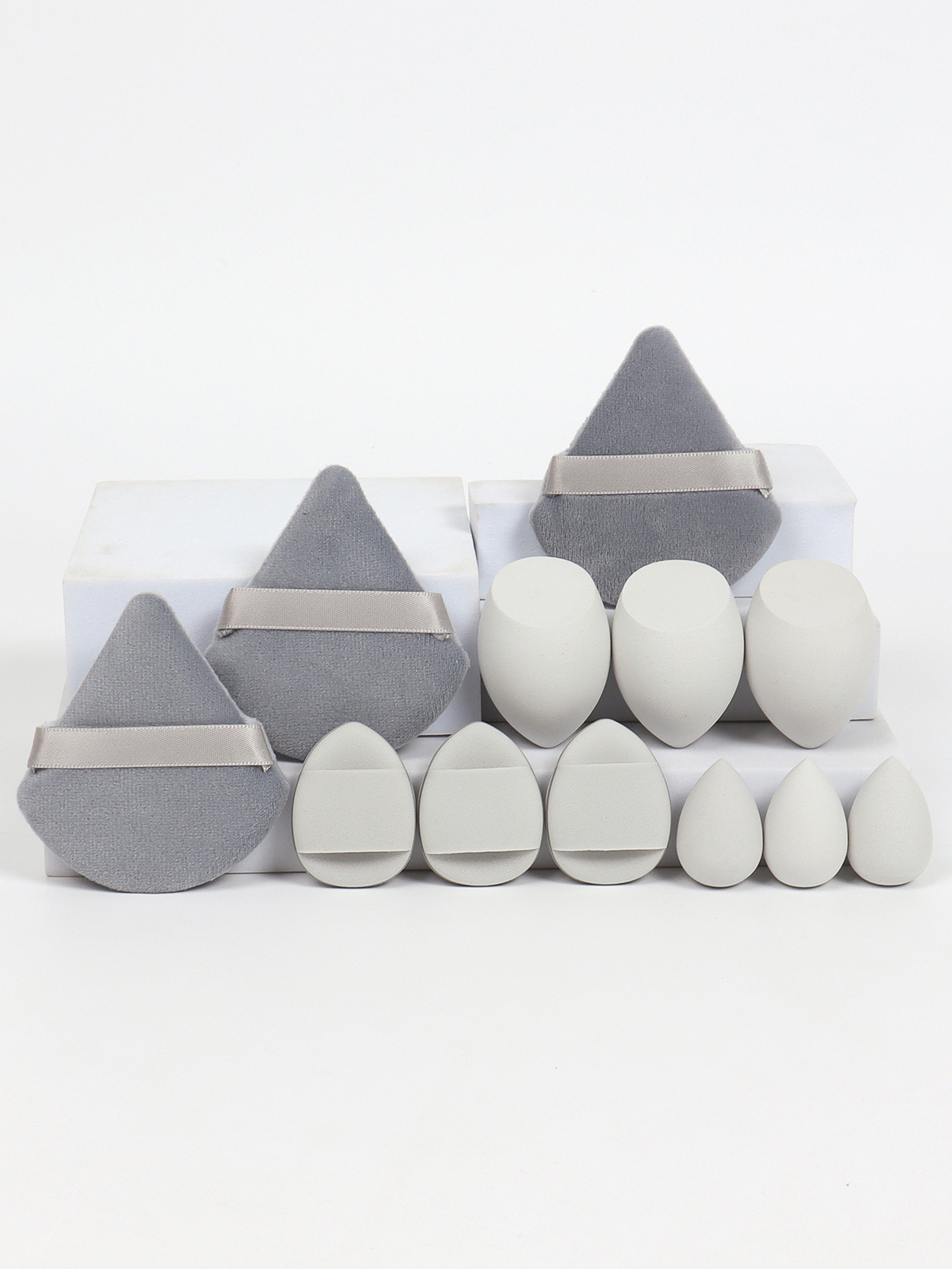 Twelve Piece Polyurethane Makeup Sponge And Cosmetic Puff Set 3