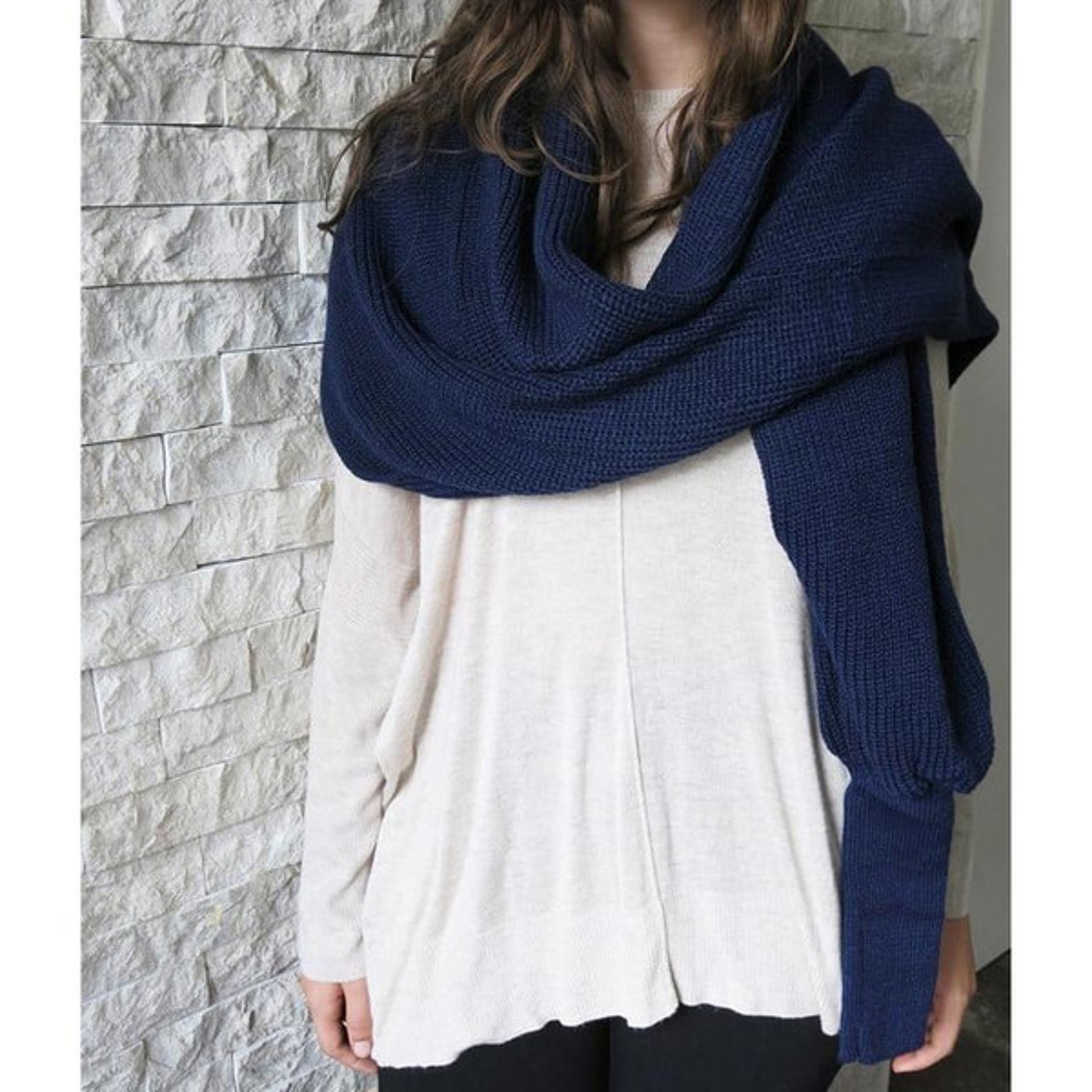 Convertible Scarf Sweater neavy