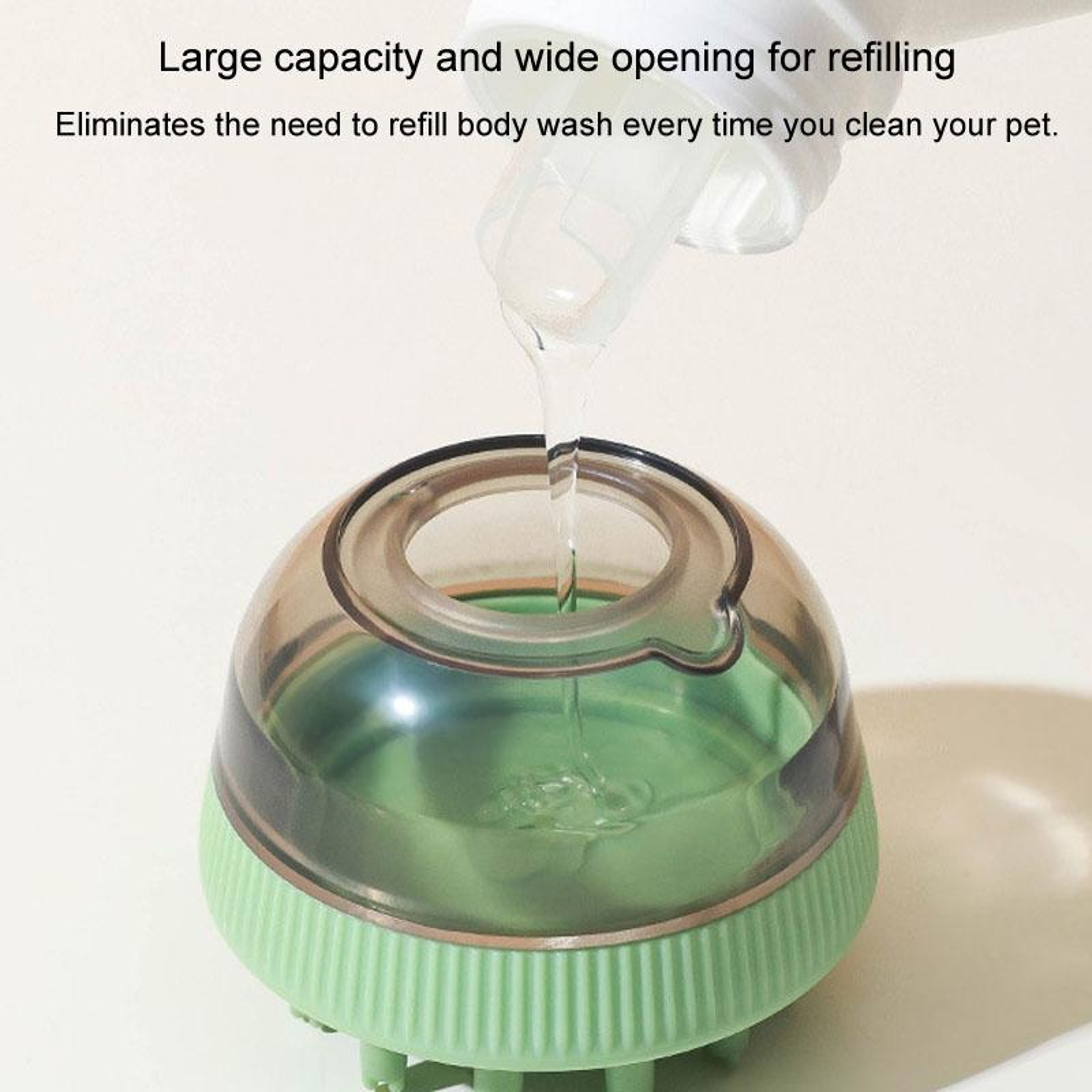 Refillable Pet Bath Brush With Shampoo Dispenser For Dogs And Cats 5