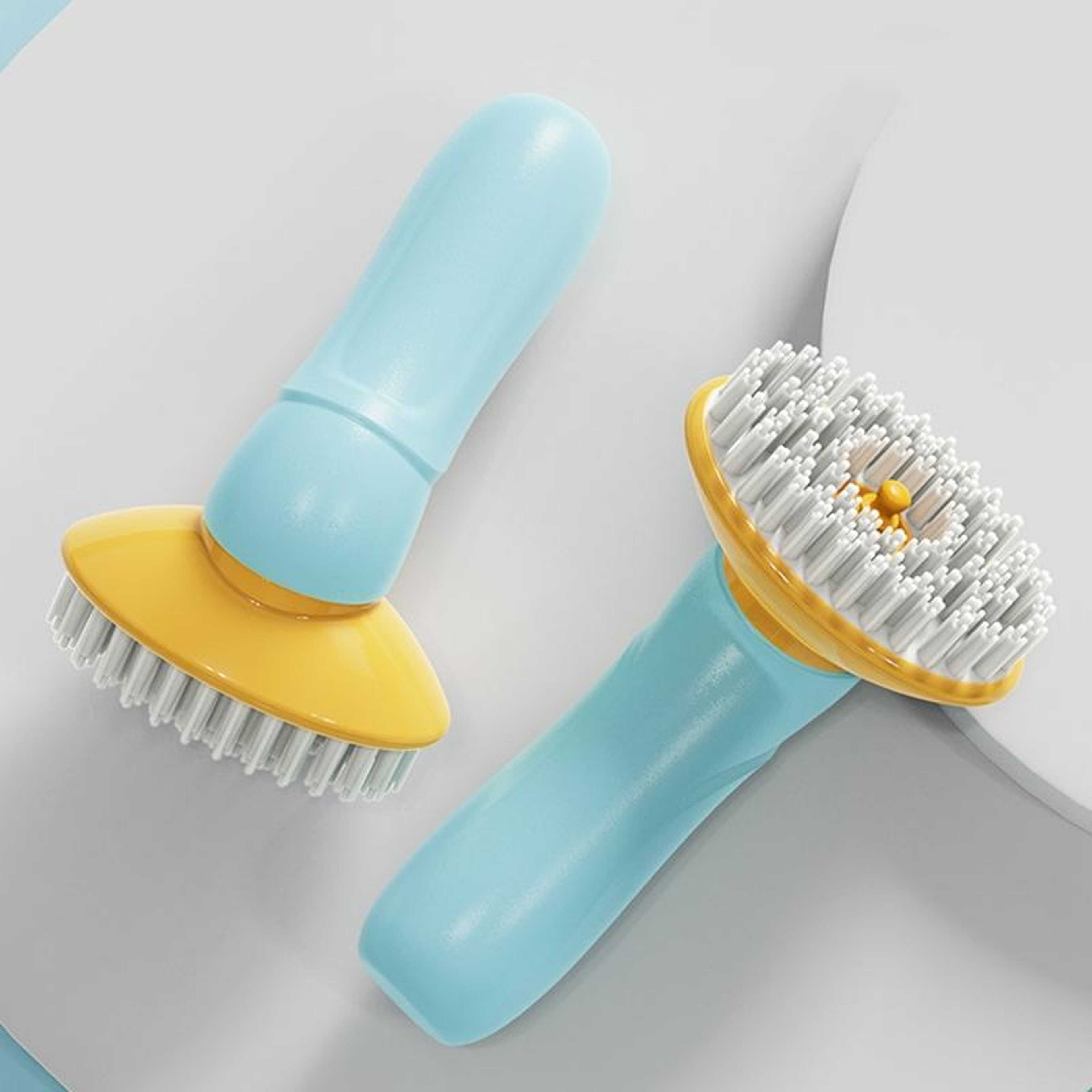 Pet Bath Massage Brush with Shampoo Dispenser for Dogs and Cats – view 2