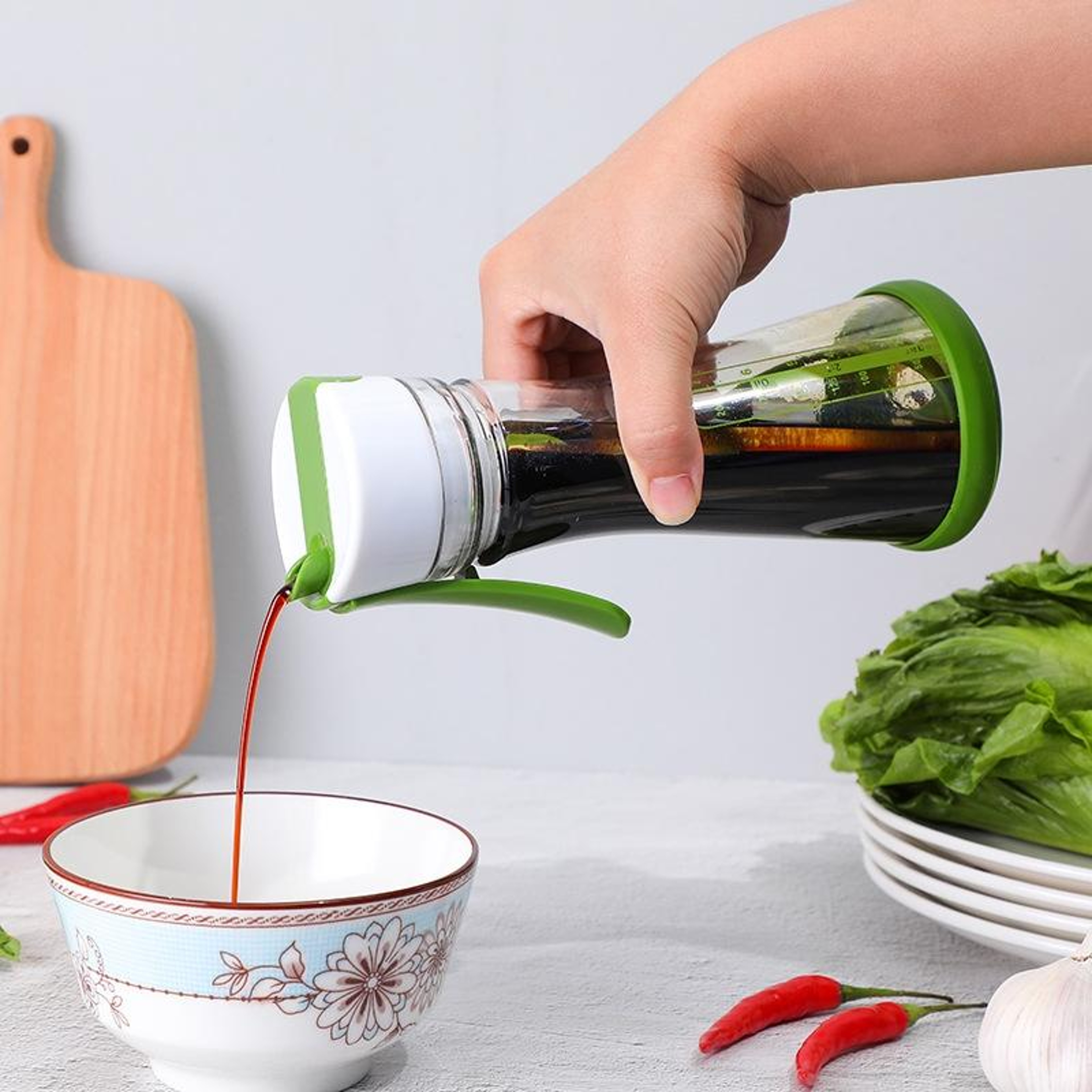 Premium Salad Dressing Shaker Bottle with Measuring Scale Spill Proof Vinegar & Sauce Mixer – view 3