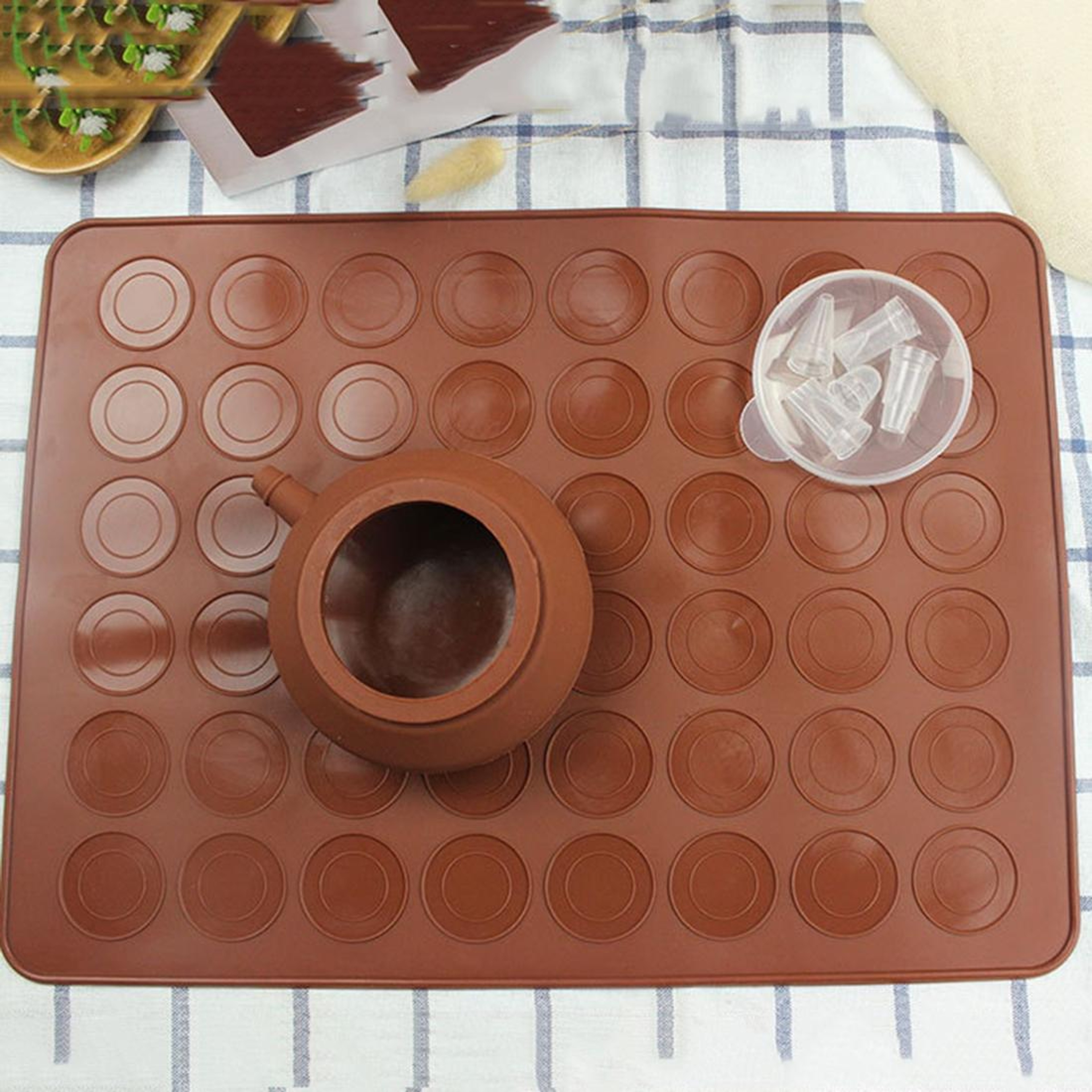 Premium Silicone Baking Mat  Macaron Mold Set With Oven Safe Frame 1