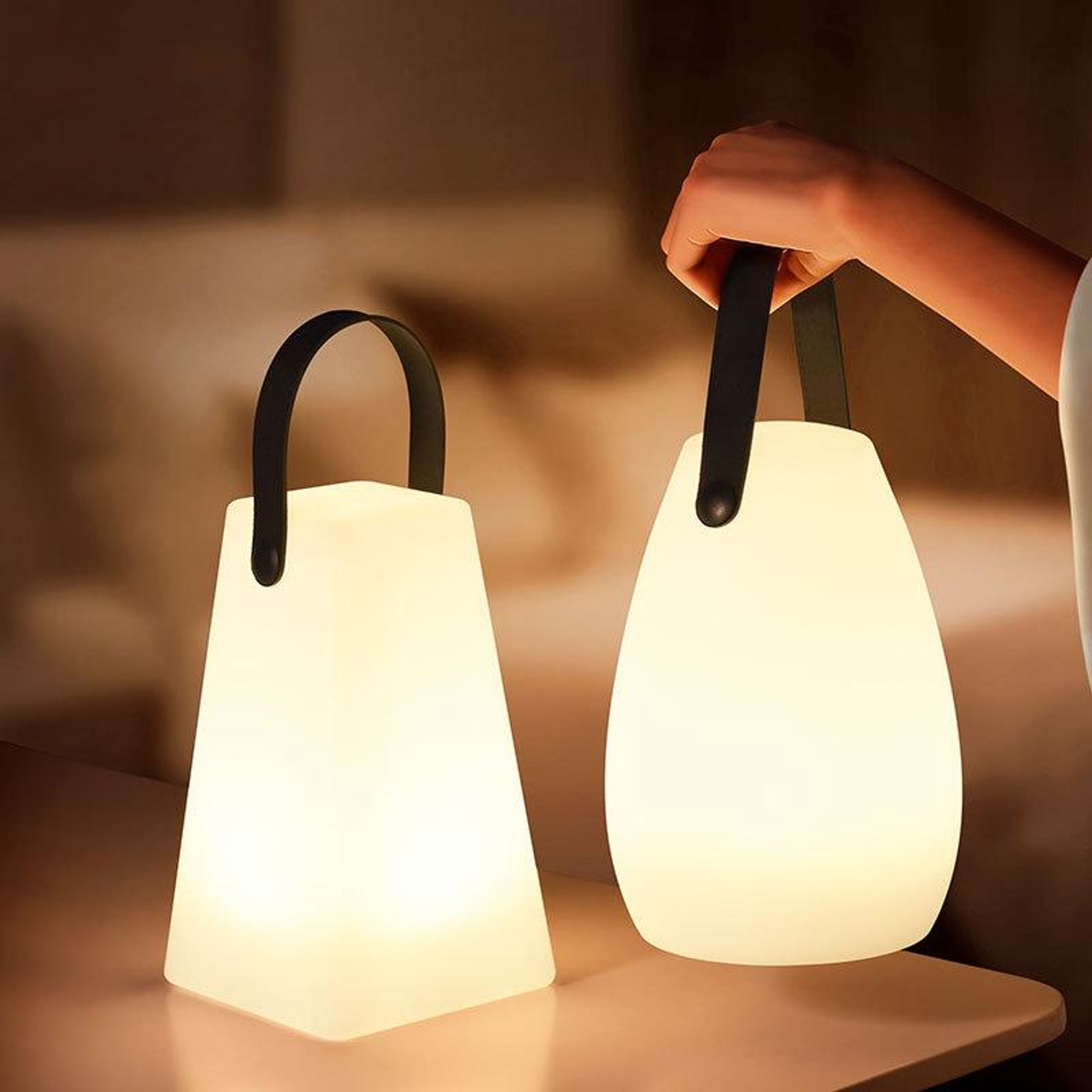 Romantic Colorful USB Rechargeable Portable Night Light With Remote 0