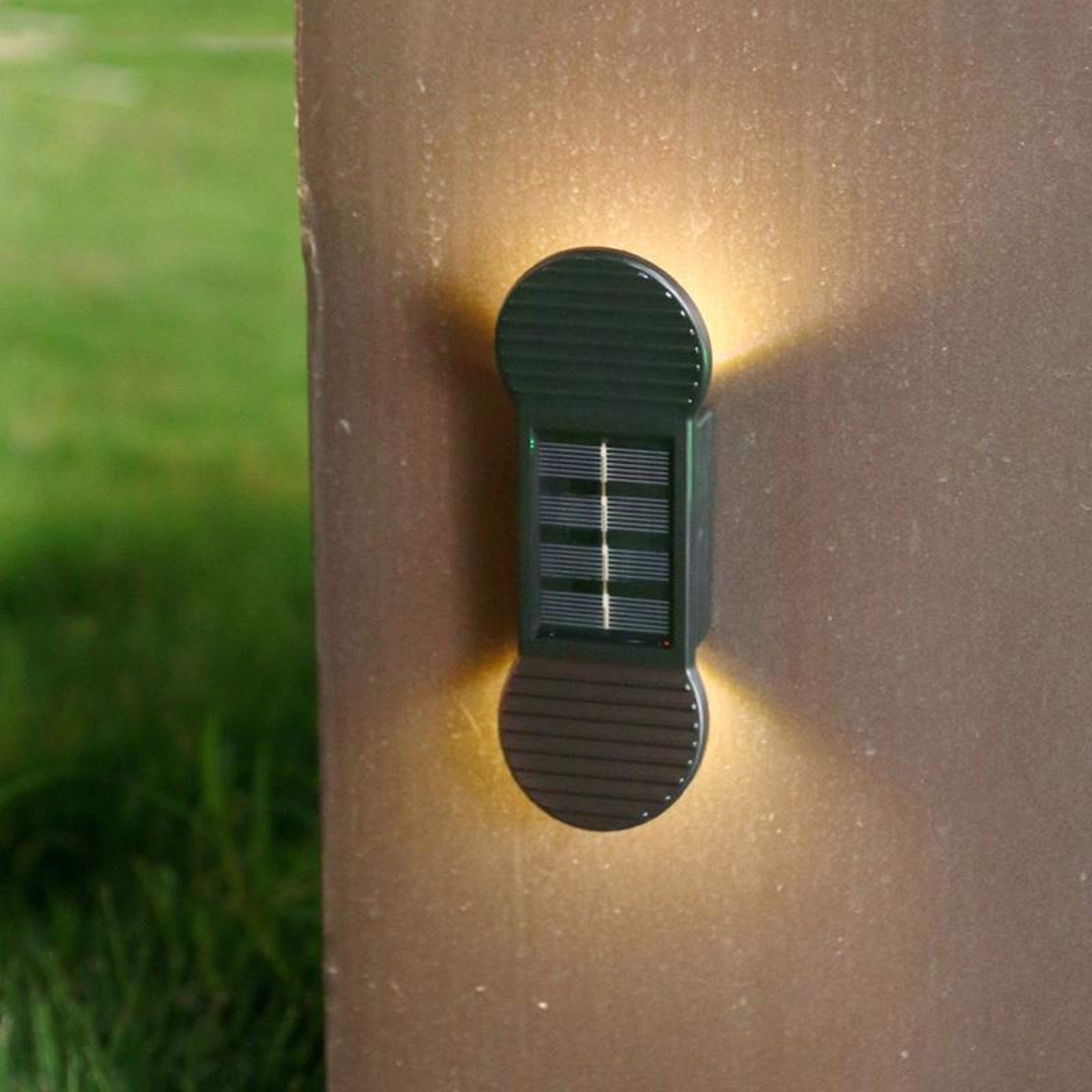 Solar Powered Garden Wall Light Colorful Waterproof Solar Wall Light Outdoor With LED 8