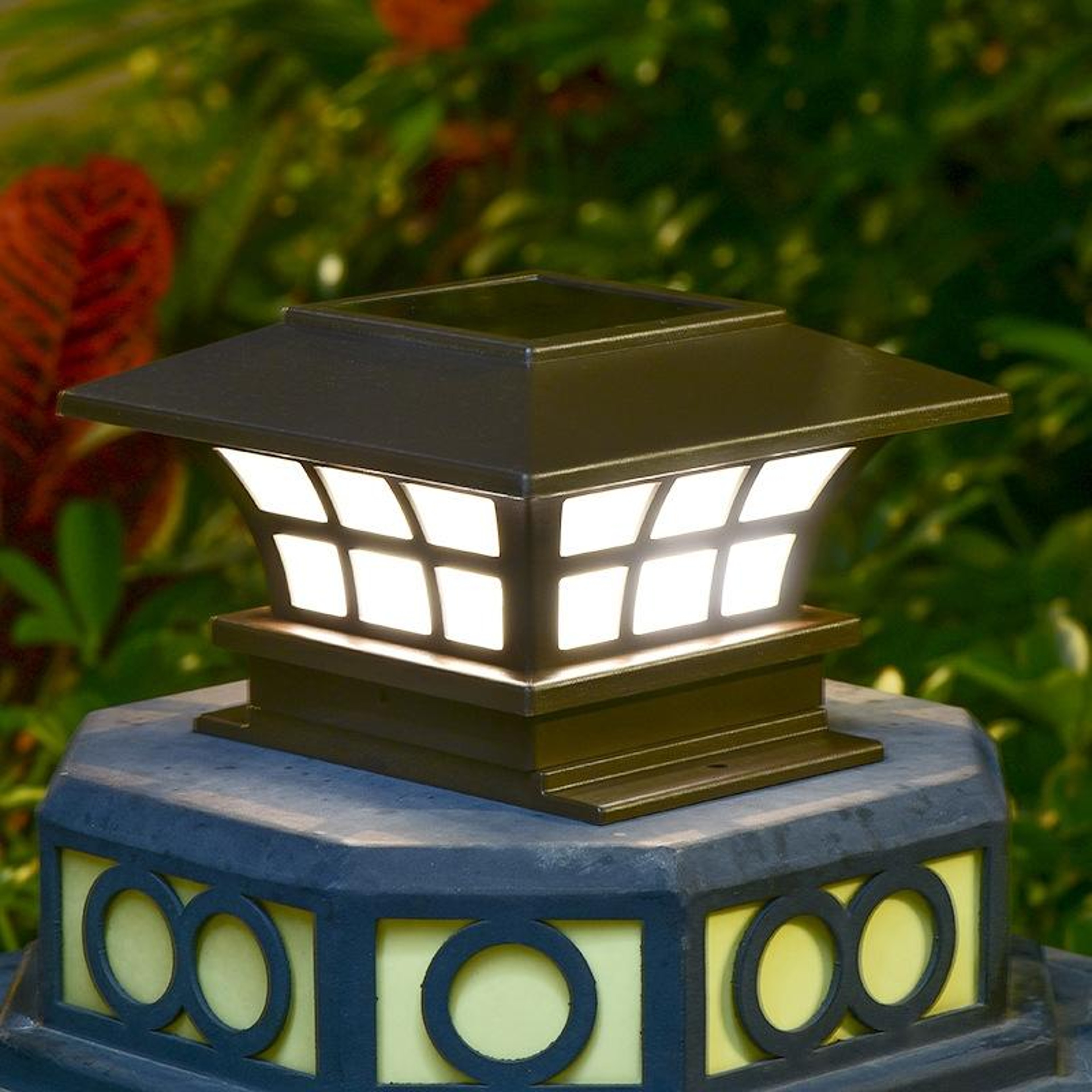 Solar Outdoor Coffee Column Wall Lamp Waterproof Decorative Light 7