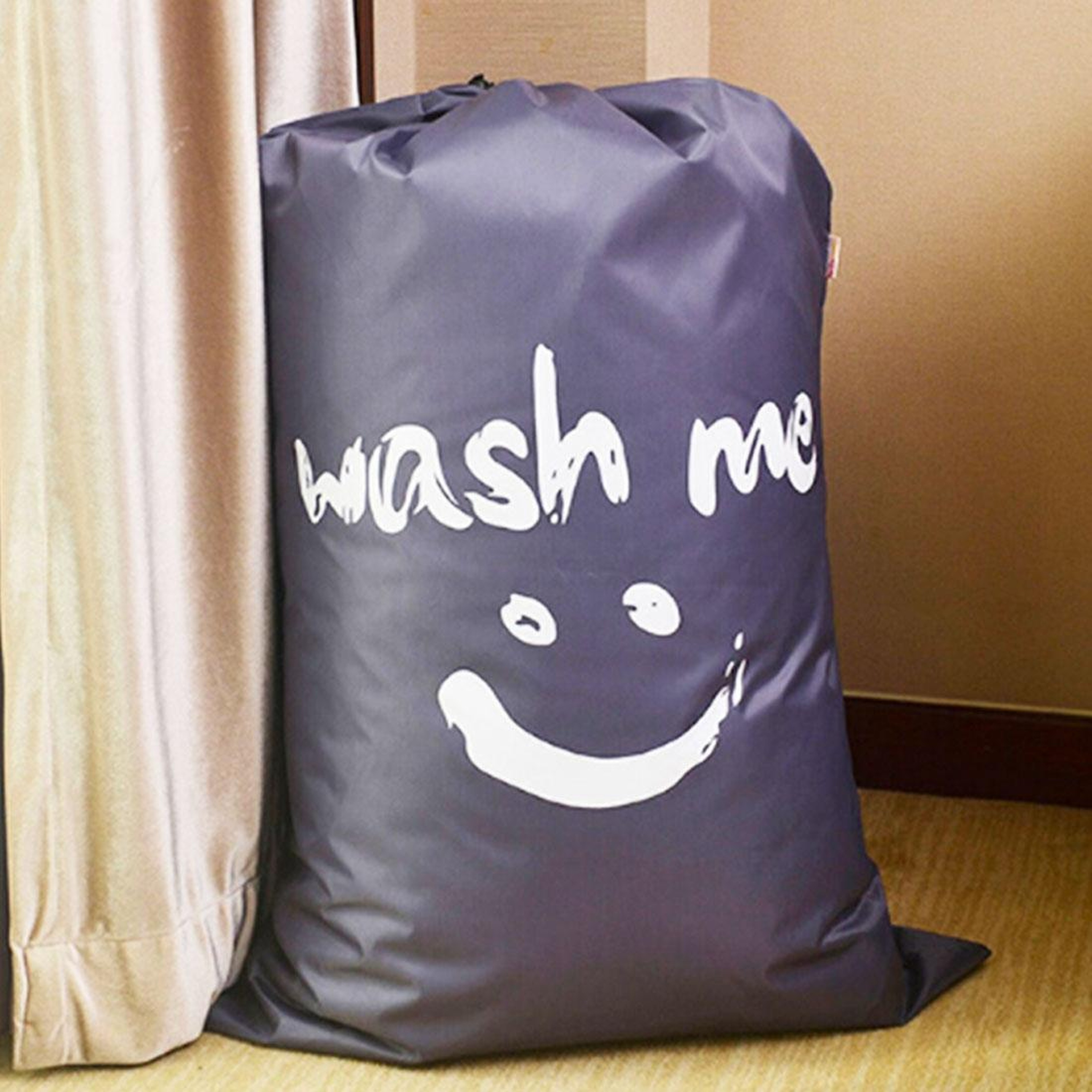 Smile Face Nylon Drawstring Quilt Storage Bag For Clothes And Travel 0