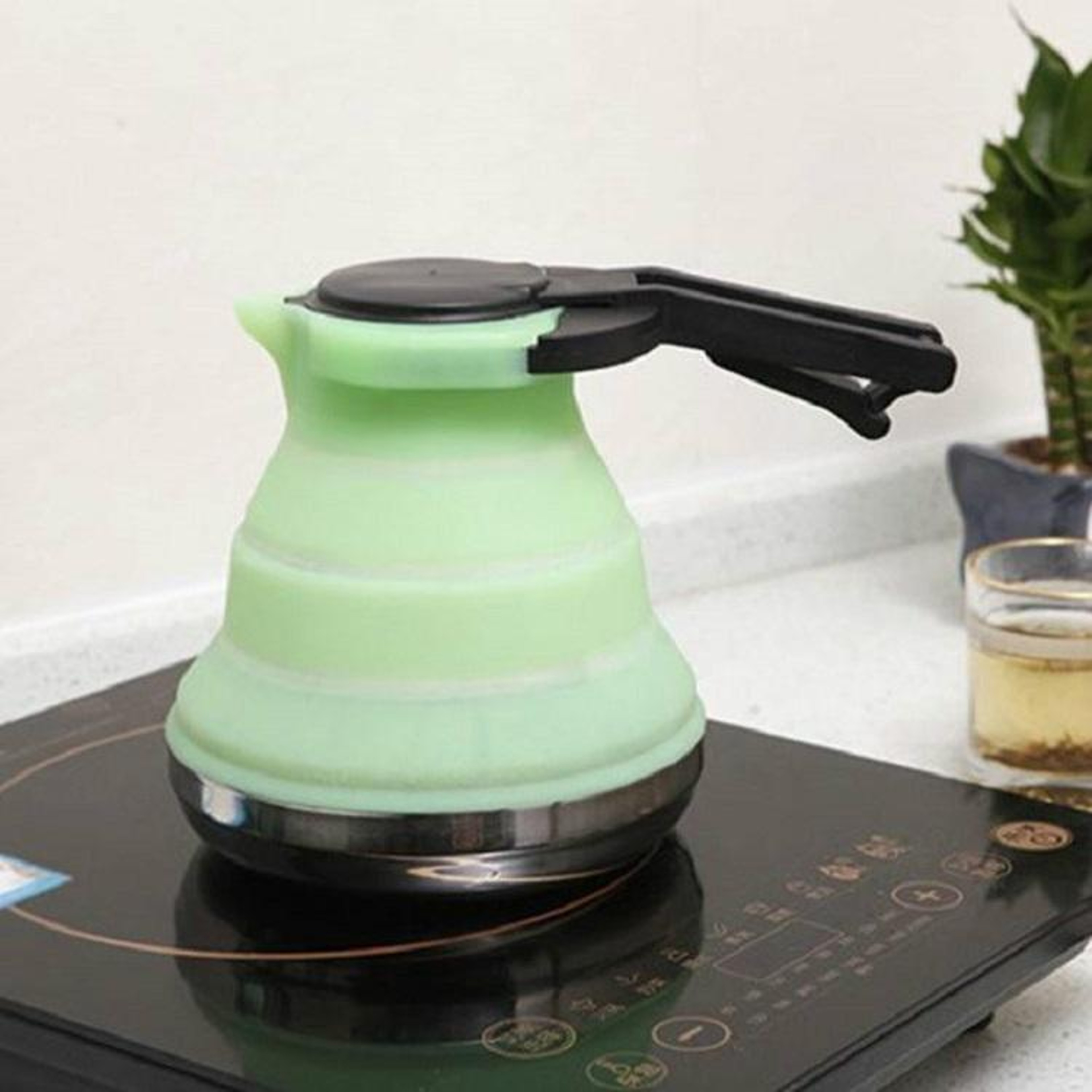 FoldaBrew Collapsible Silicone Teapot for Camping, Travel & Everyday Coffee Brewing – view 4
