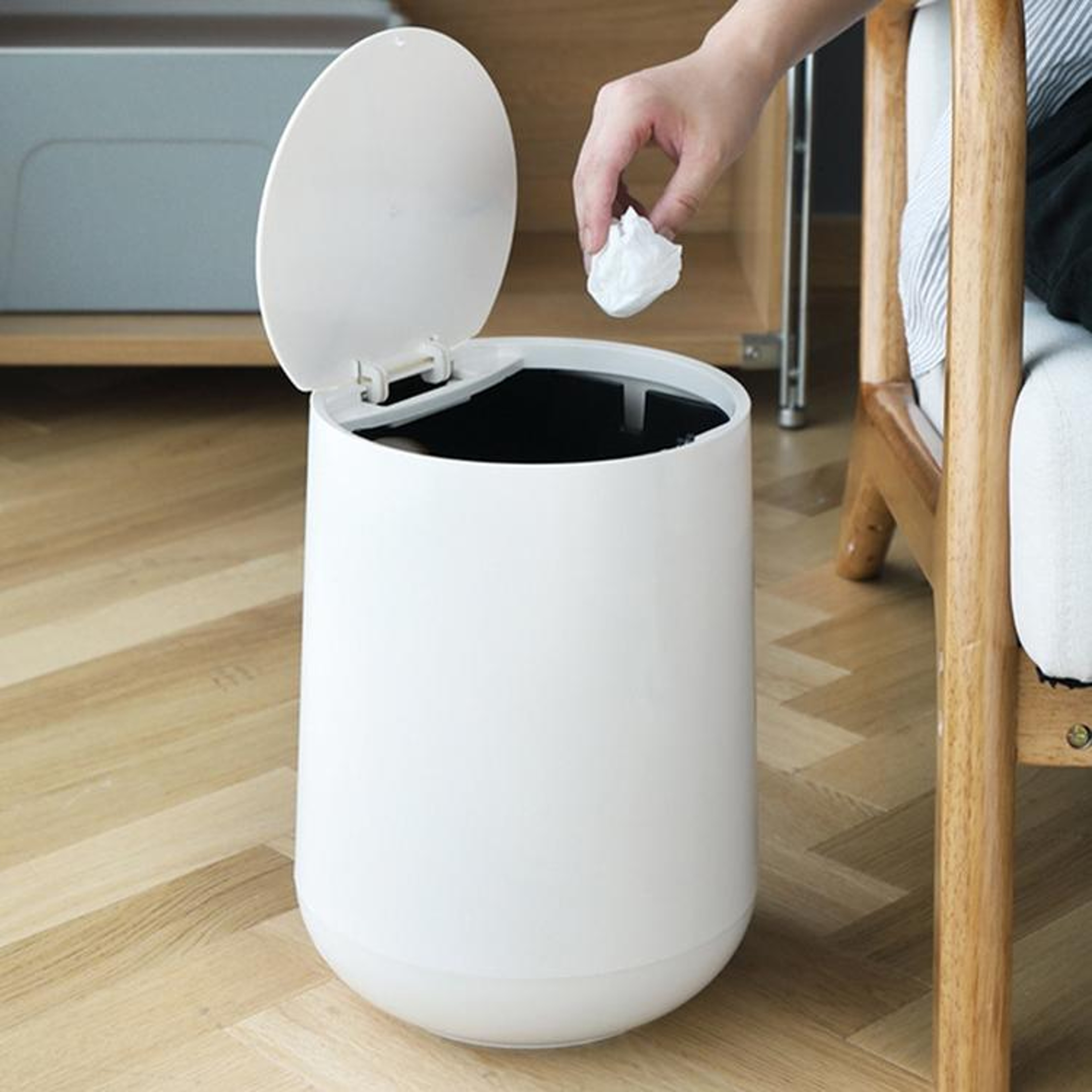Spring Lid Kitchen Trash Can Space Saving Plastic Garbage Bin For Home  Office 3