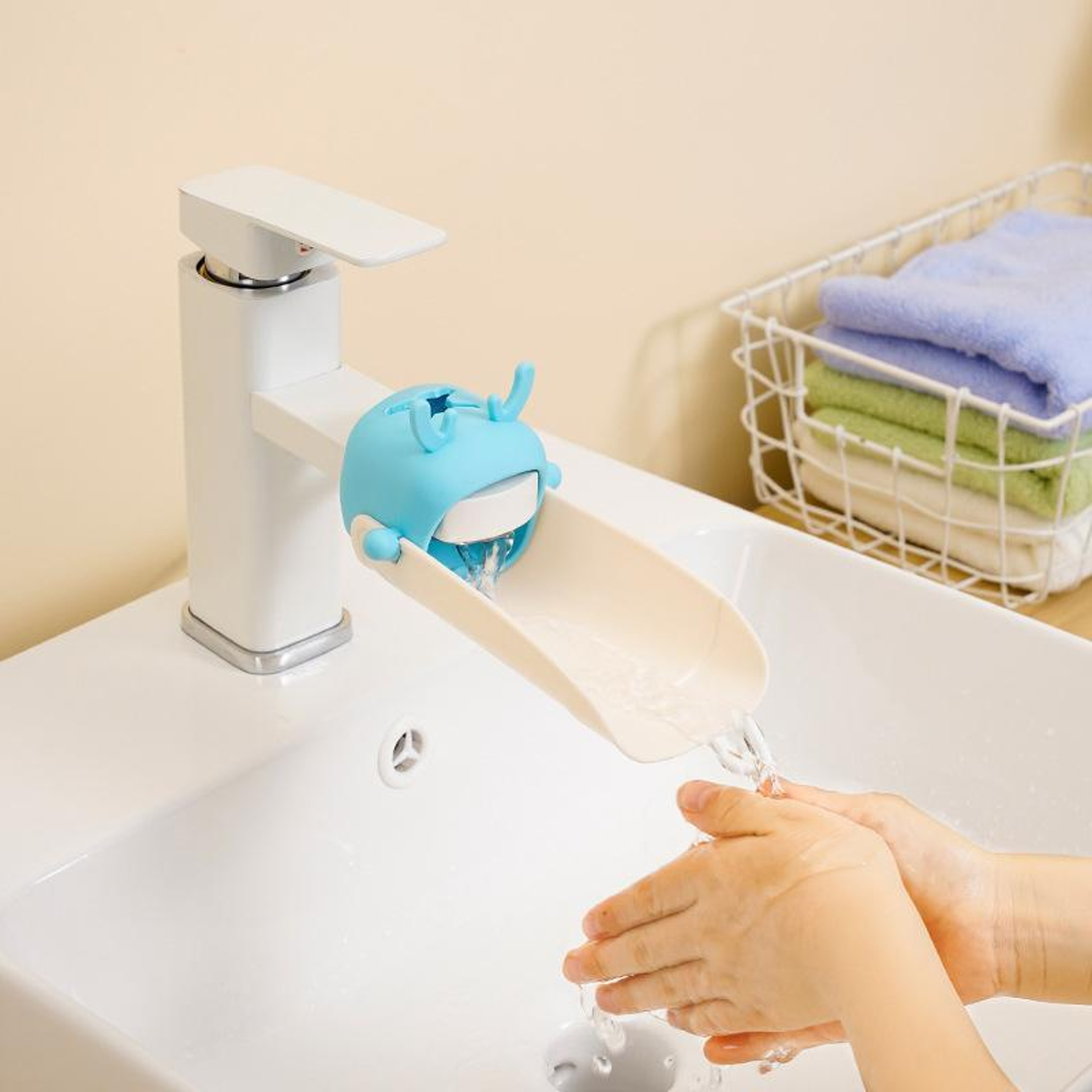 Cute Kids Faucet Extender Splashproof Faucet Extender Cartoon Deer Sink Water Diverter – view 2
