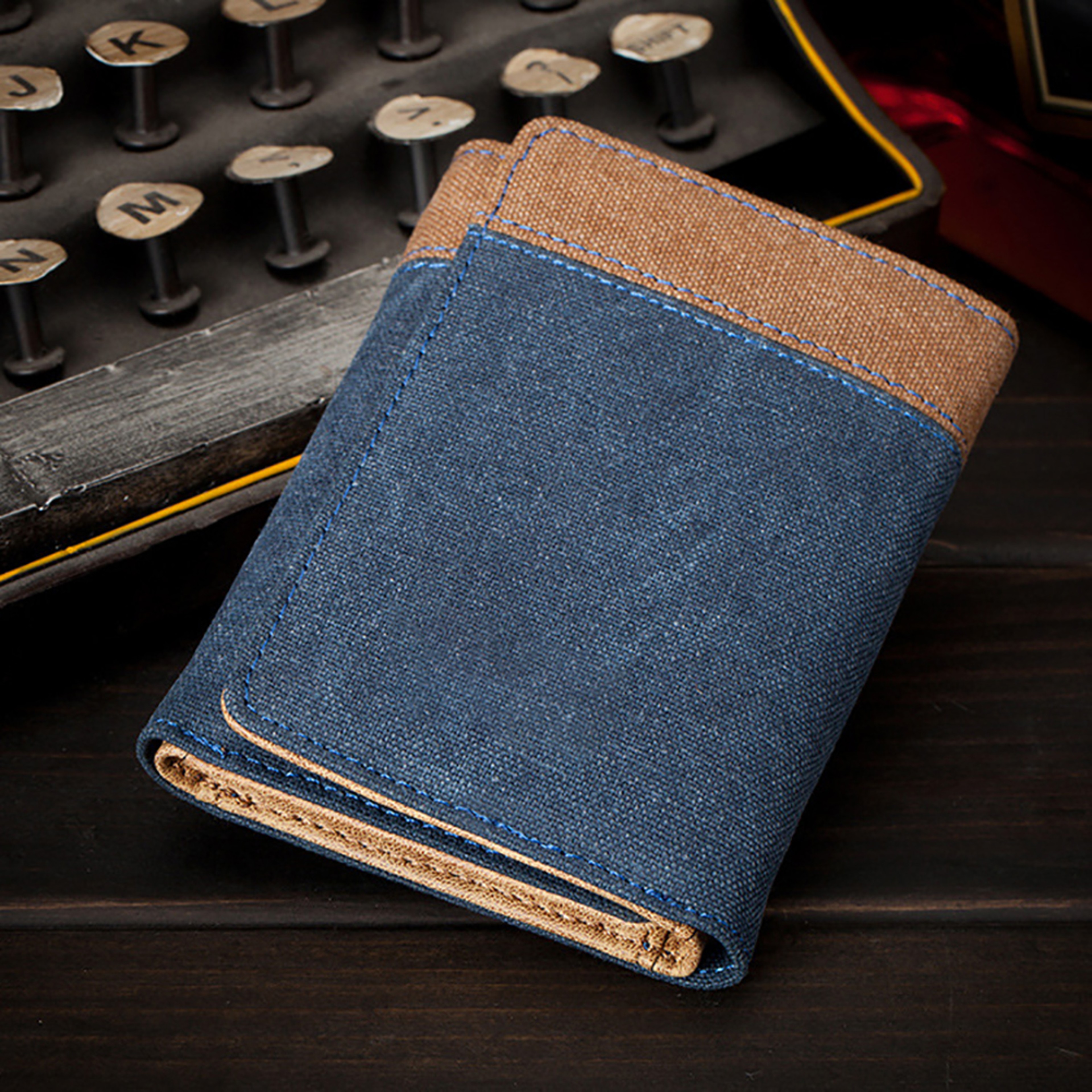 Handmade Men Short Wallet With Card Holders, Vintage Trifold Wallets For Men, Multi Slots Coin Purse Money Bag – view 1