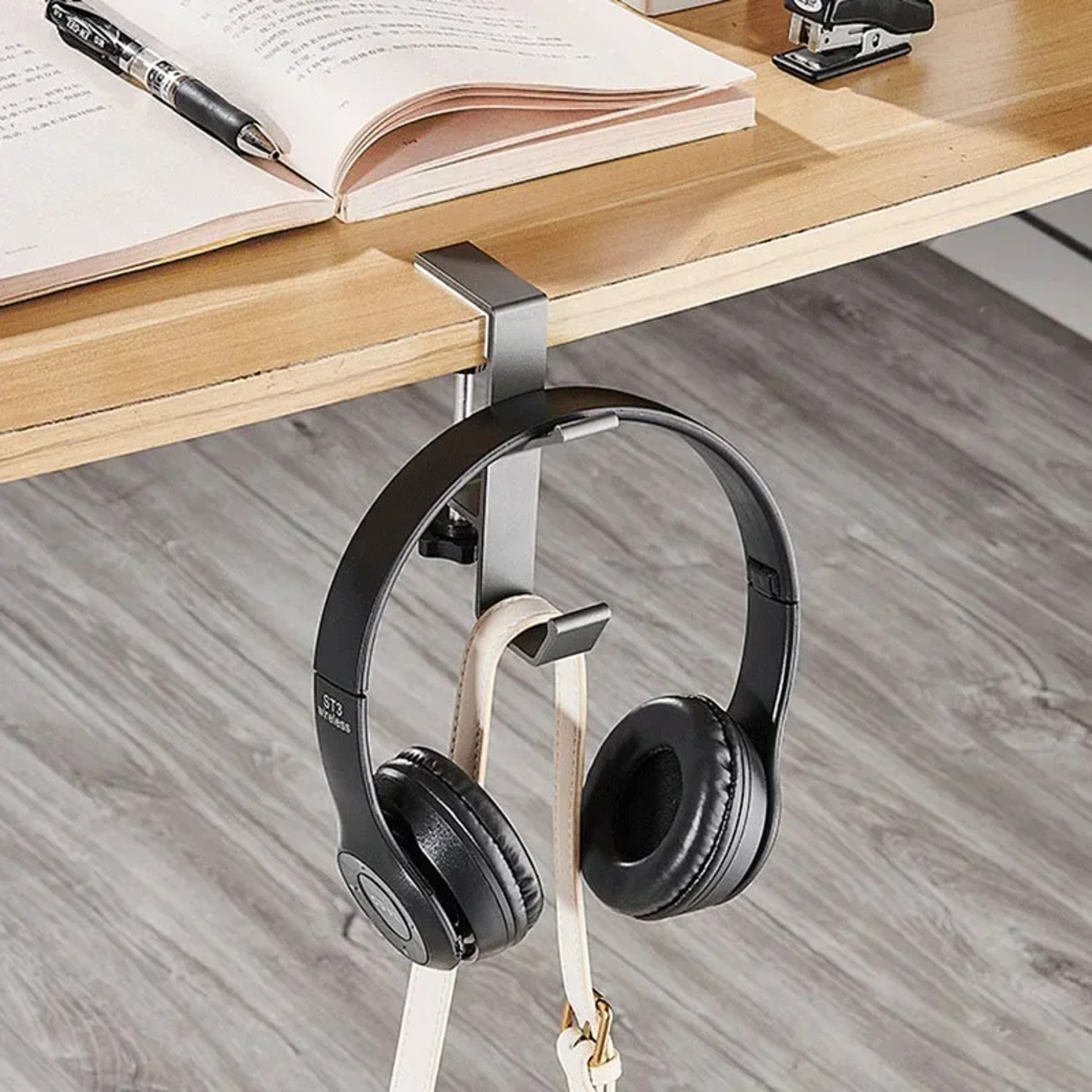 Adjustable Aluminum Desk Edge Hook for Headphones, Bags & Gaming Accessories – view 3