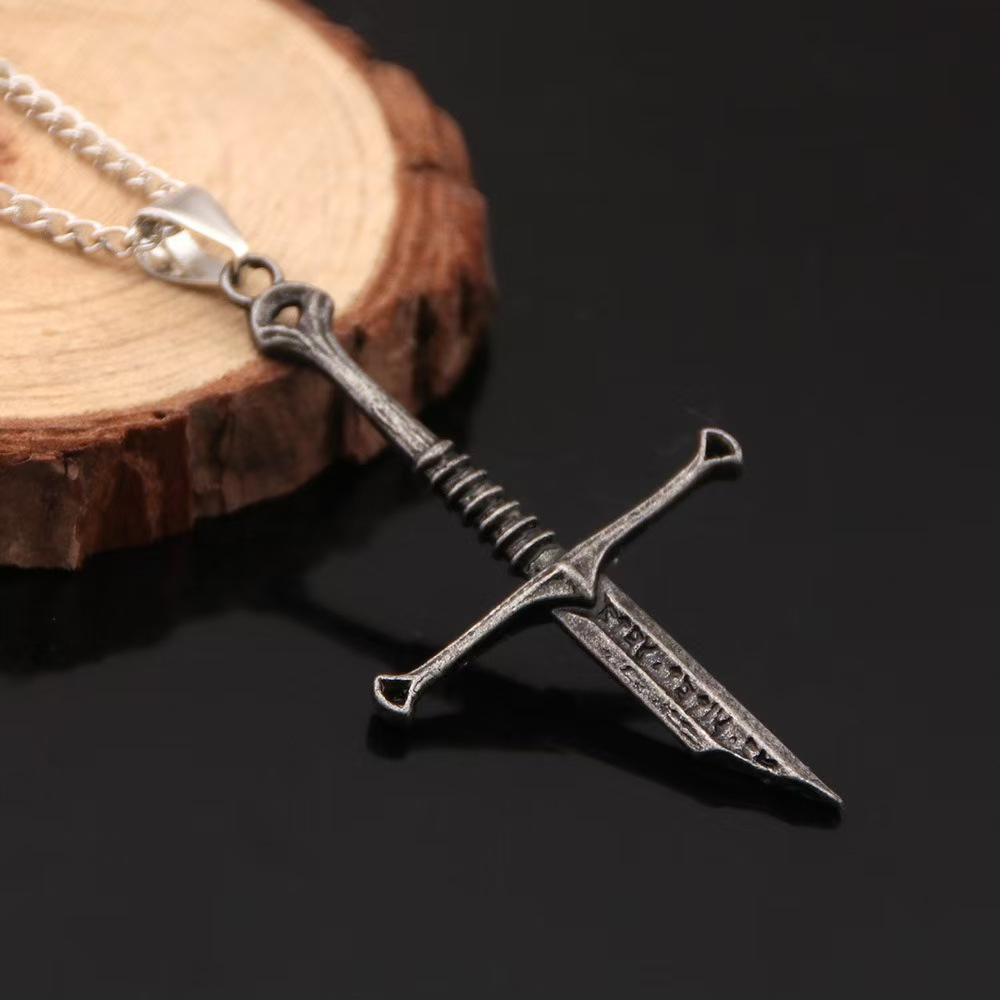 Aragorn Narsil Broken Sword Pendant Necklace for Men, LOTR collectible jewelry Gift – view 2