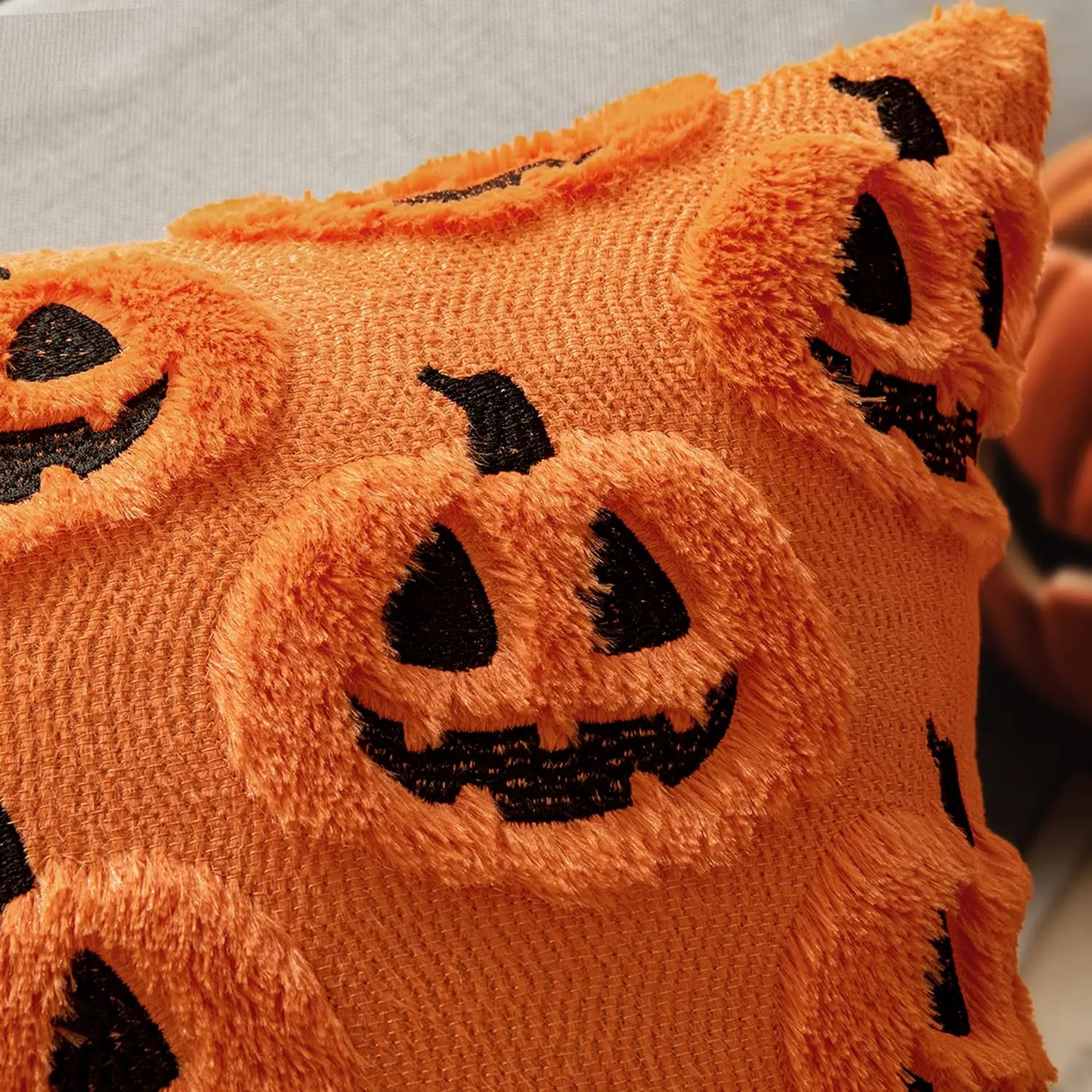 Cozy Pumpkin Plush Pillow Covers For Fall Sofa And Halloween Home Decor 3