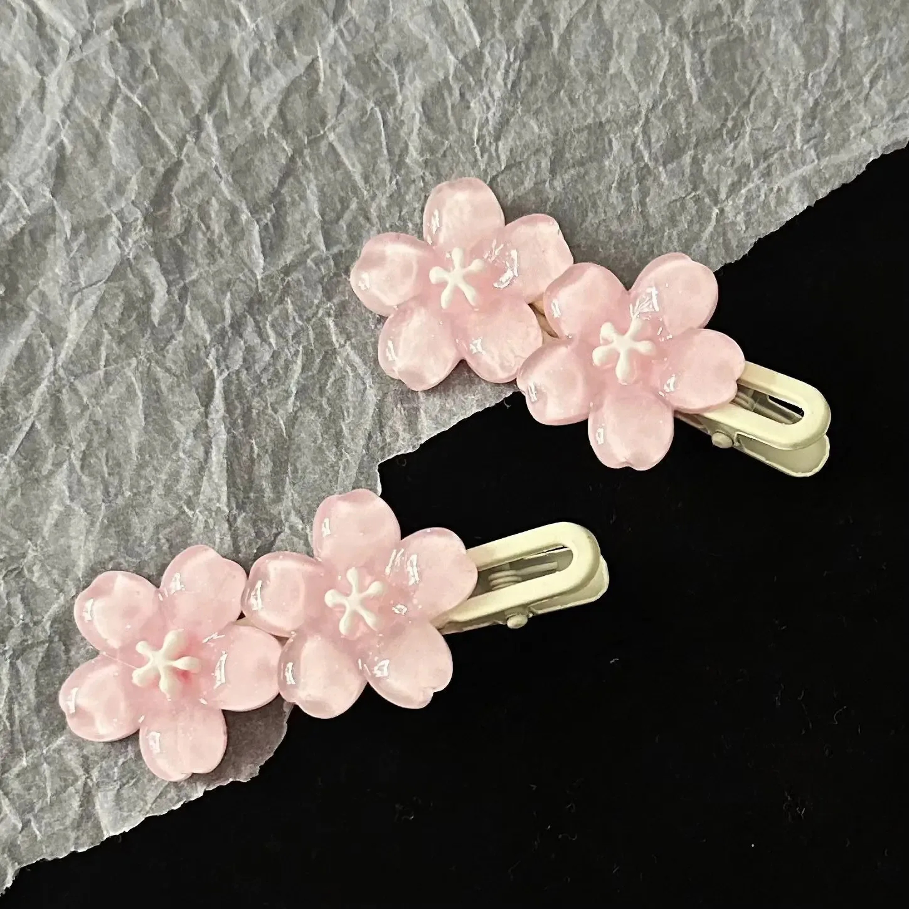 Cherry Blossom Jelly Flower Hair Clips For Girls Kawaii Floral Barrettes For Side Bangs 1