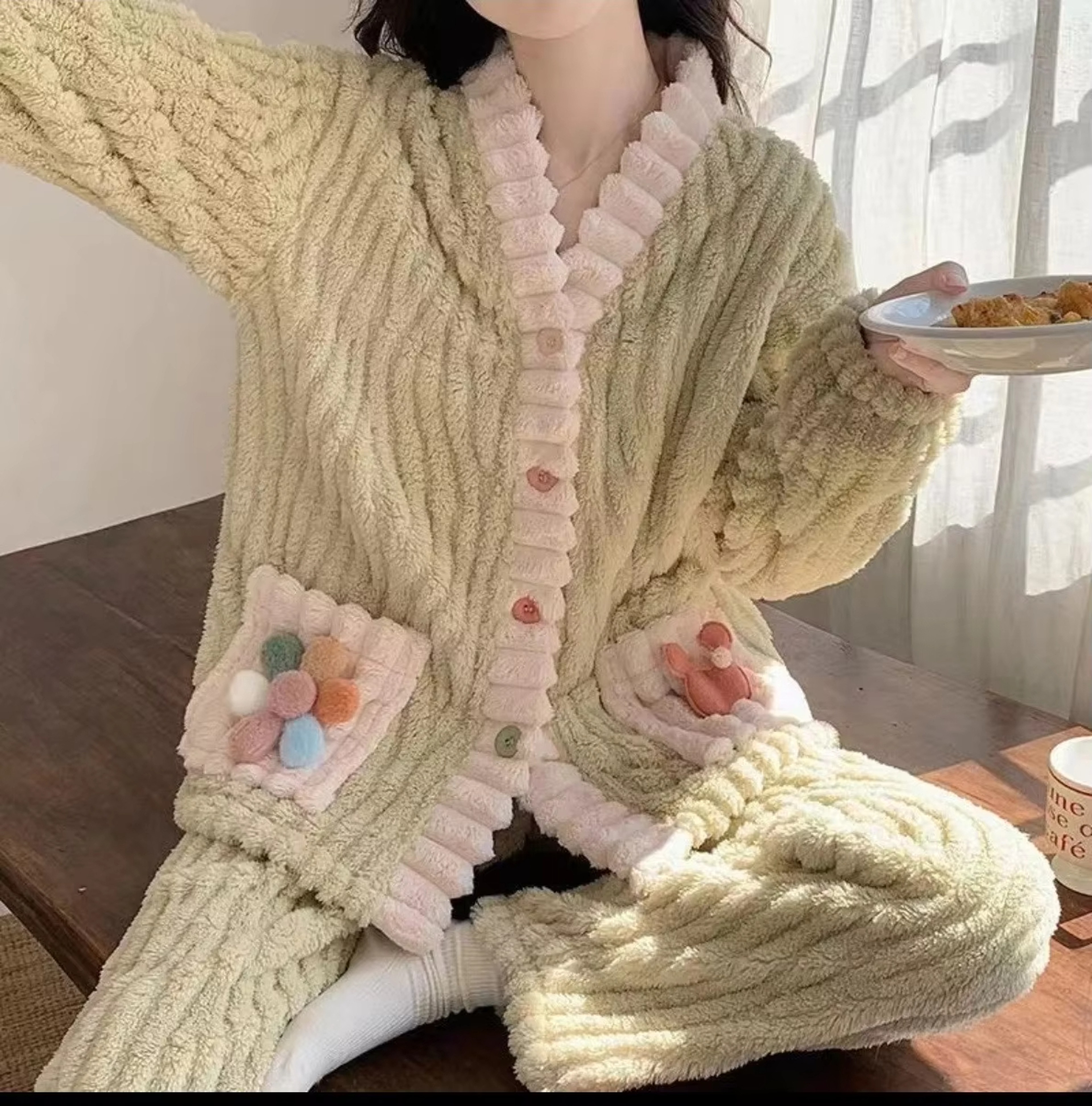 Soft Fairy Wind Ladies Pajamas Thickened Warm Flannel Women Sleepwear Loungewear Cardigan Suit 4