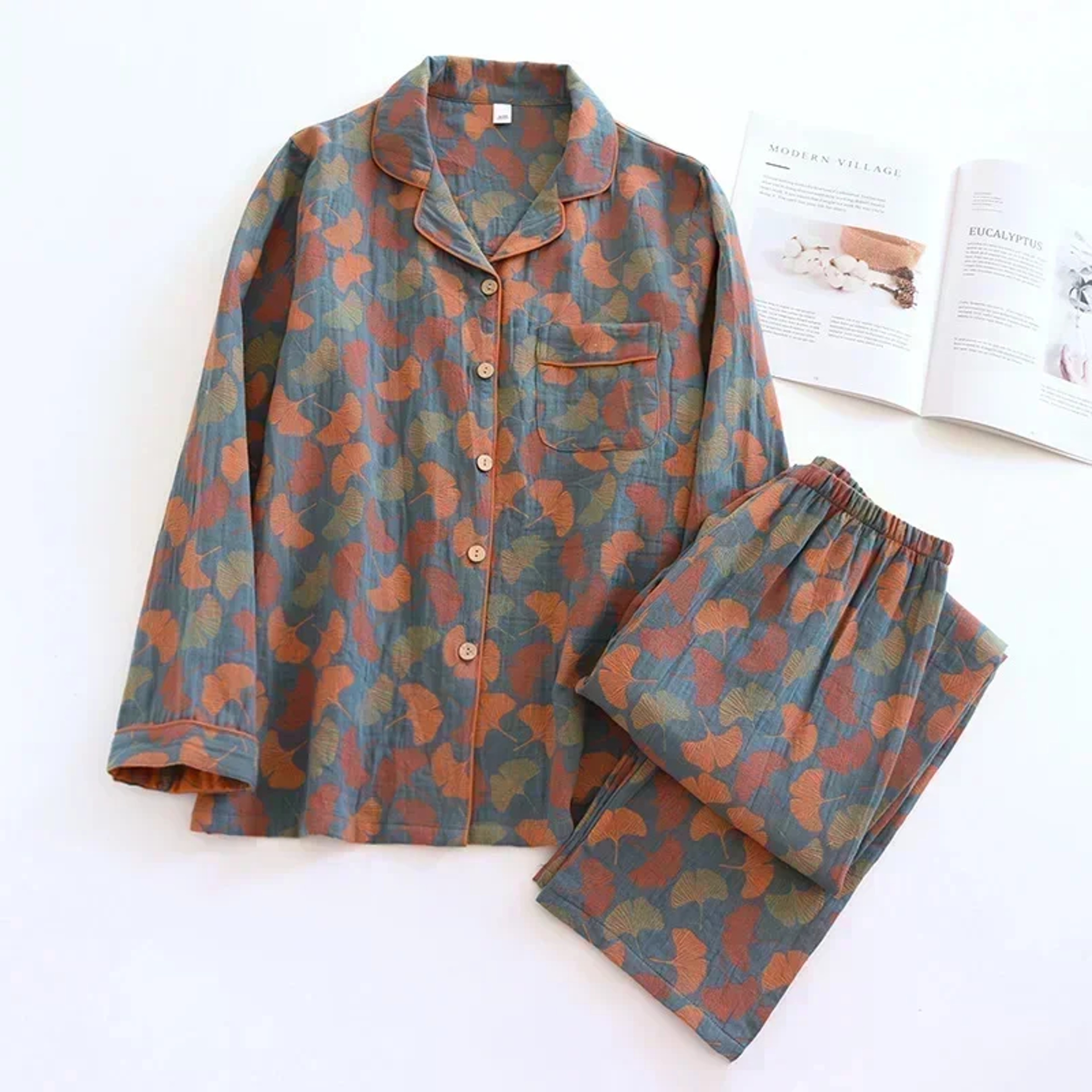 Cotton Crepe Flower Leaves Pajamas Suit For Women LongSleeved Trousers TwoPiece Perfect For Spring  0