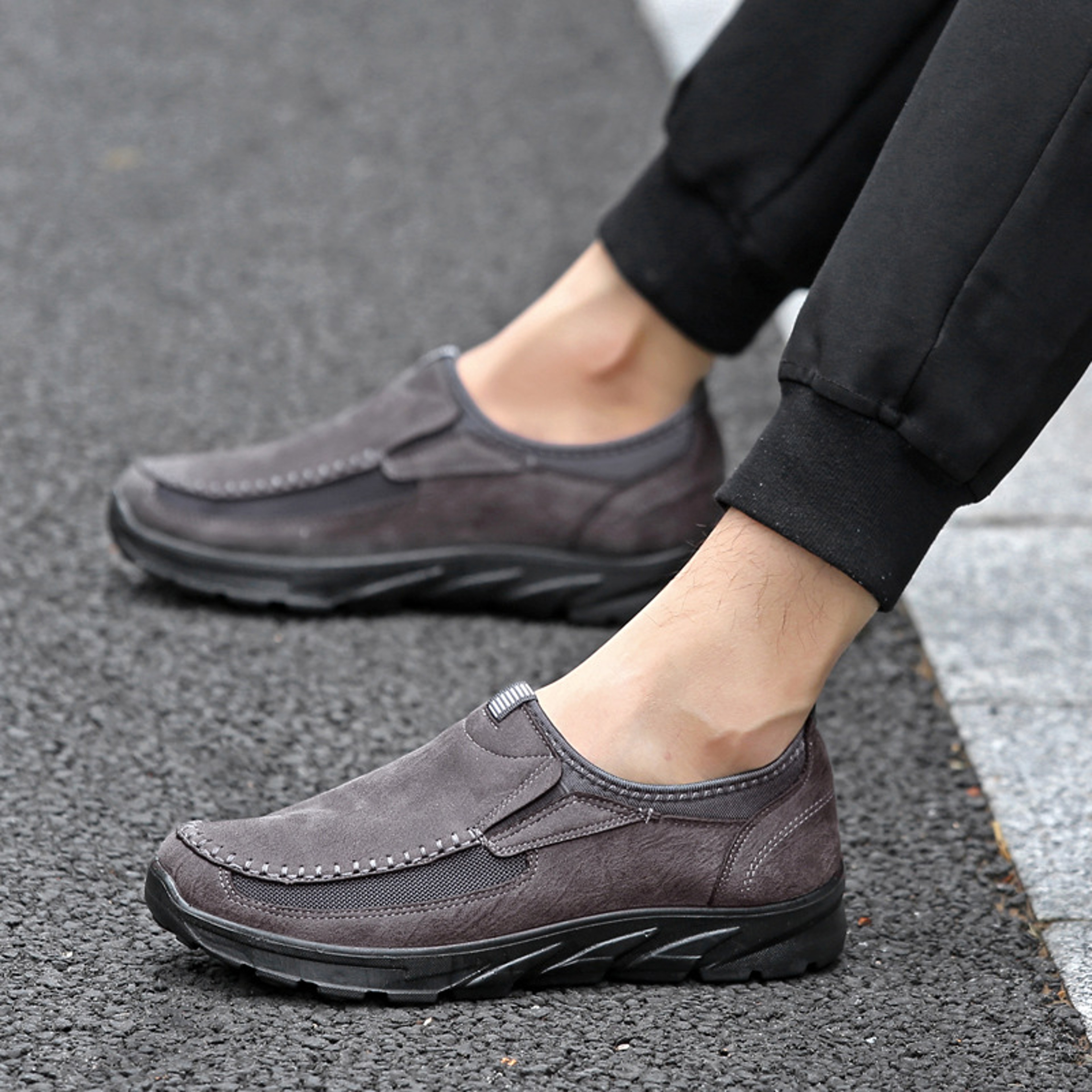Breathable Men Casual Shoes Comfortable Loafers Sneakers Designer Moccasins Soft Sole Retro Walking 6