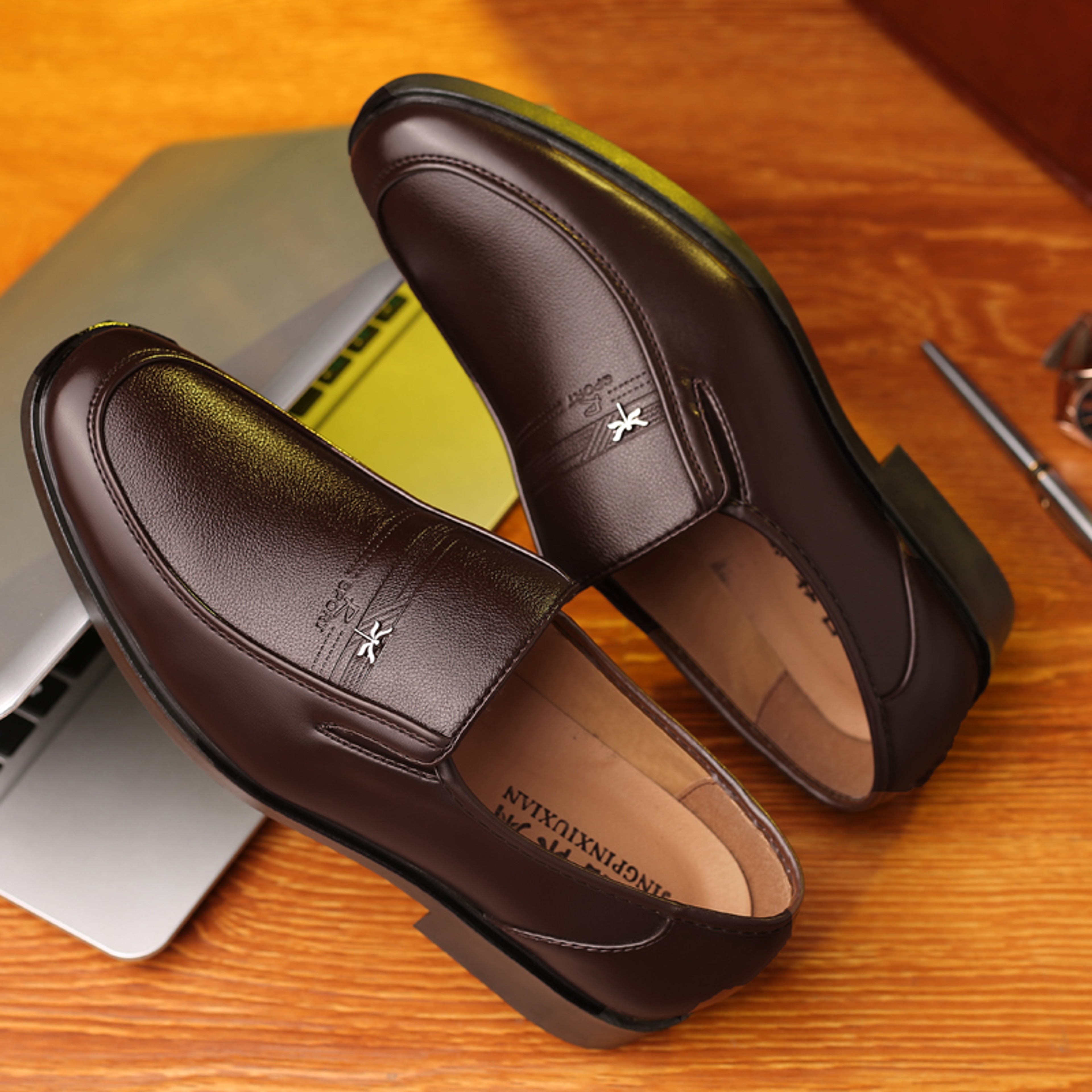 Luxury Brand Leather Shoes, Men's Business Shoes, Slip-on Moccasins, Breathable Black Driving Shoes, Formal Shoes – view 5