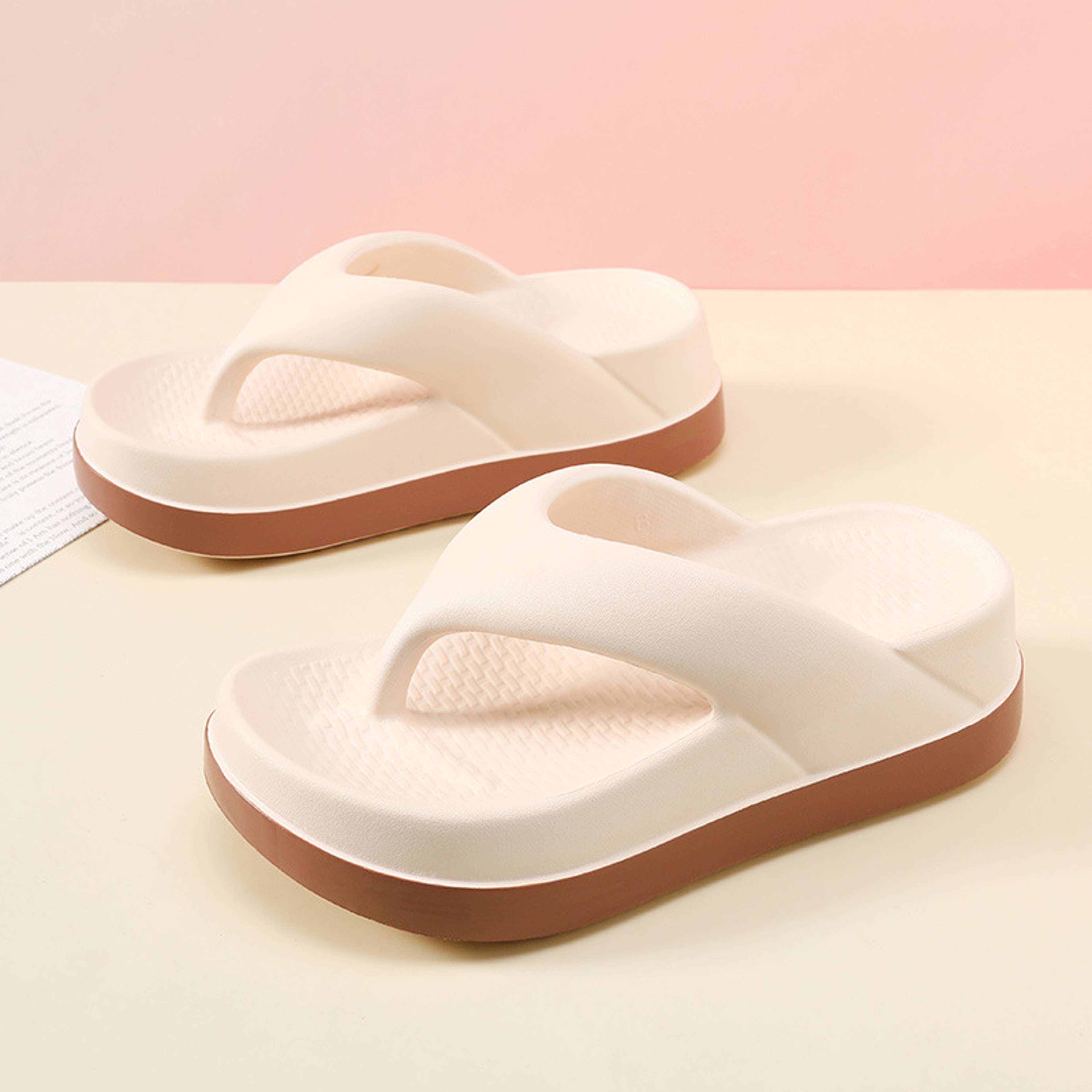 Womens Summer Flip Flops, Casual Beach Slippers, Breathable Fashion Flip Flops, Anti Slips Outdoor Sandals – view 7