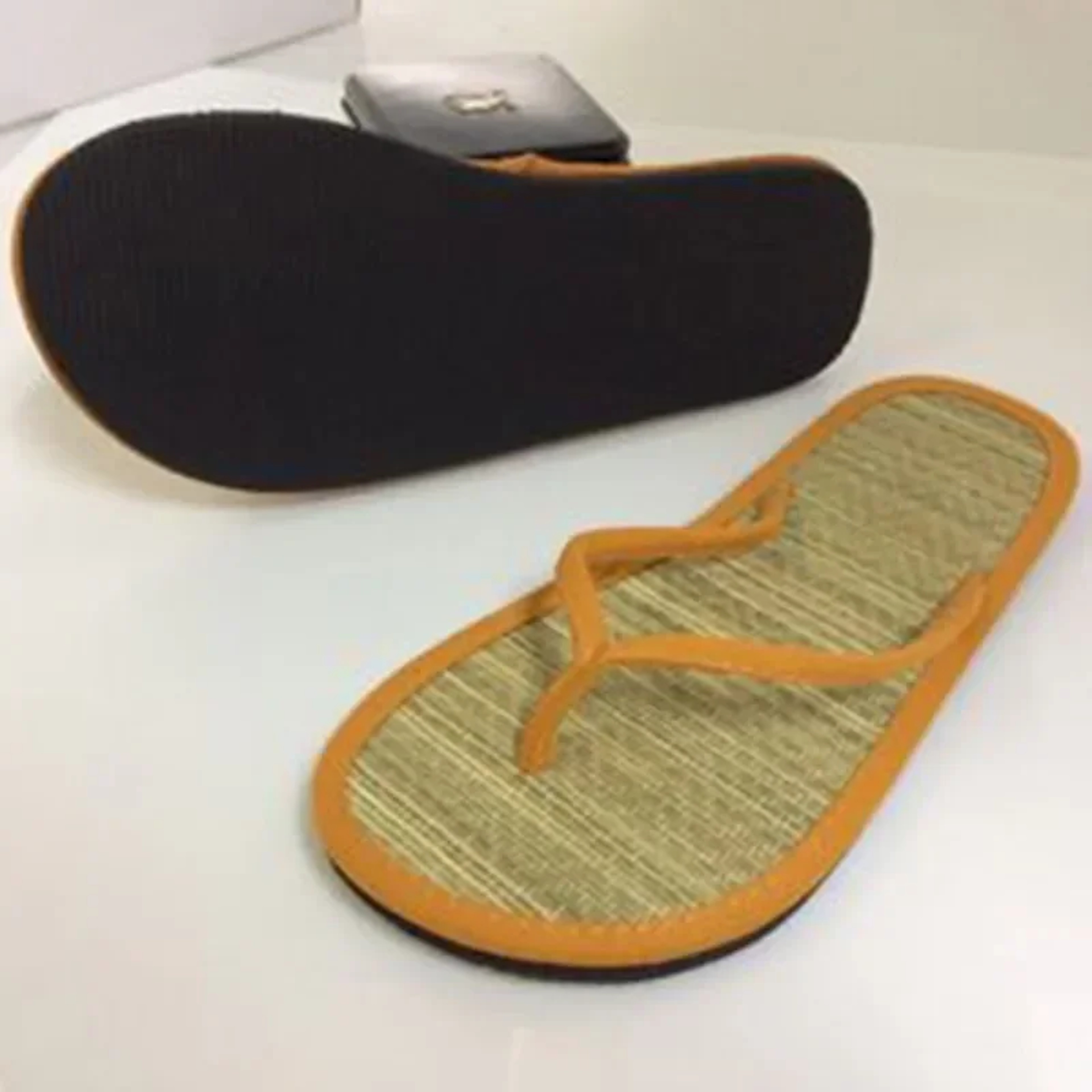 Comfortable NonSlip Slippers Summer Women Bamboo Rattan FlipFlops Fashionable Bathroom Sandals For  2