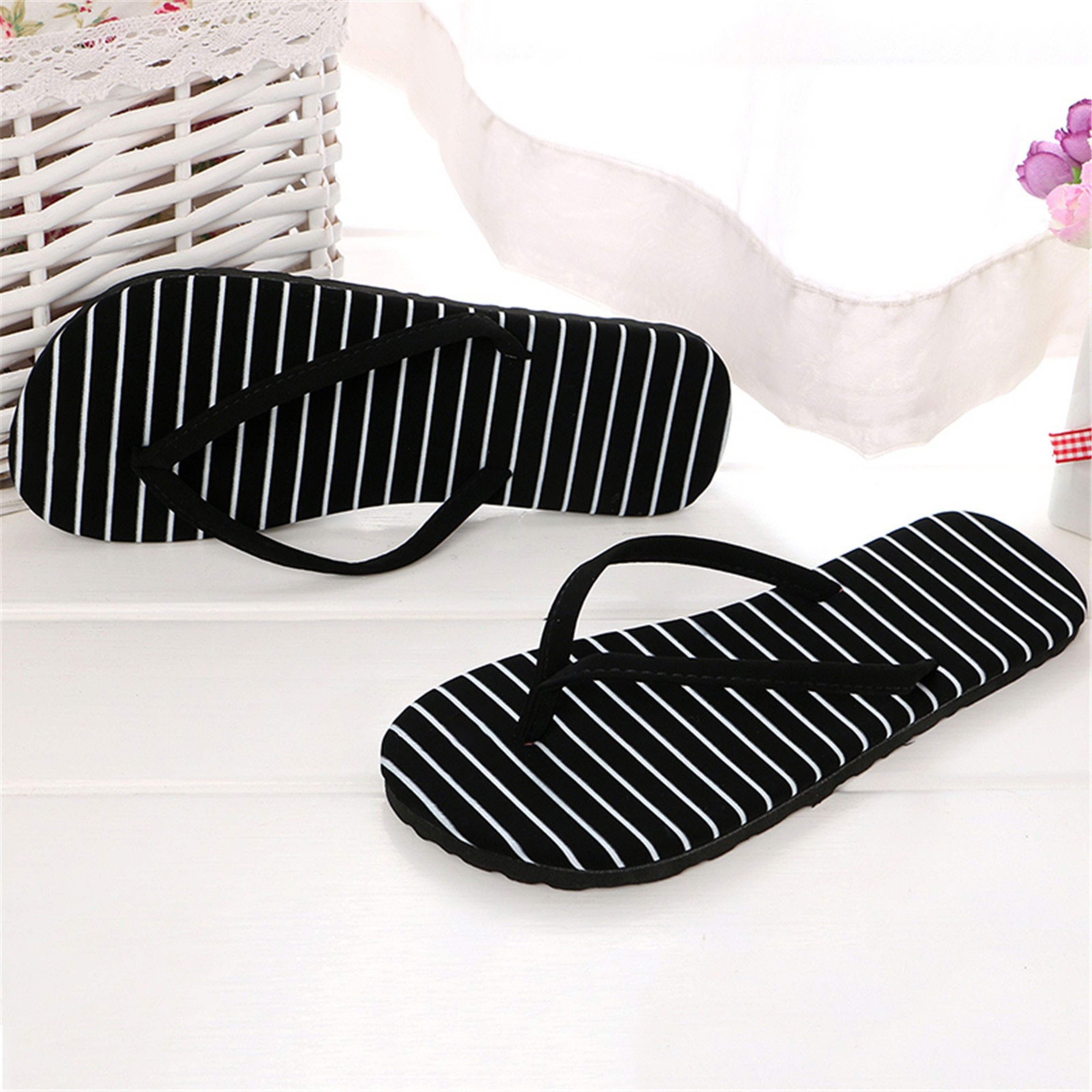 Casual Flip Flops for Women, Non-Slip, Outdoor Beach Shoes, Breathable Fashion Flat Shoes for Summer – view 7