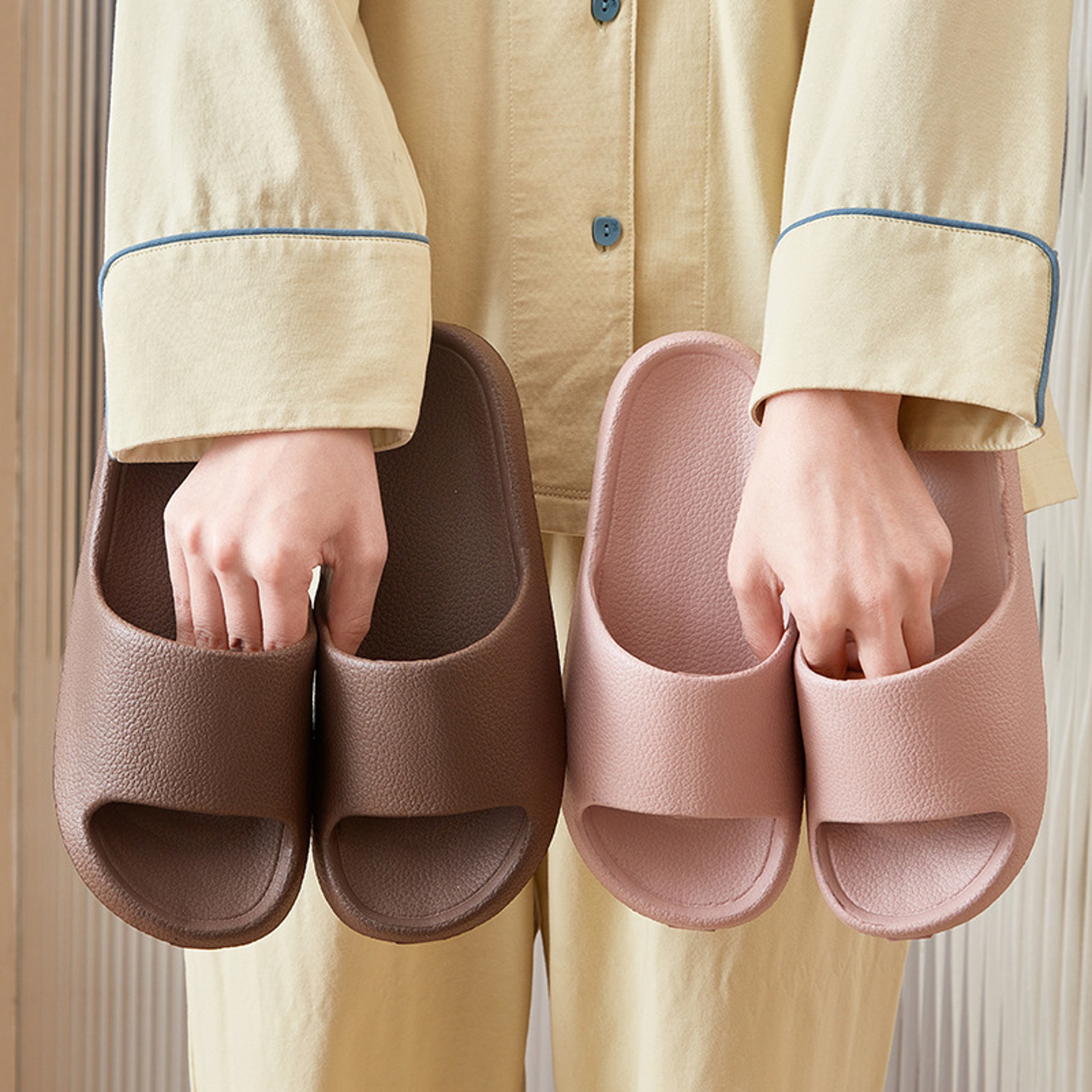 Men Flip Flops Sandals With Soft Sole Nonslip Outdoor Slippers Simple Solid Color Shower Shoes For  7