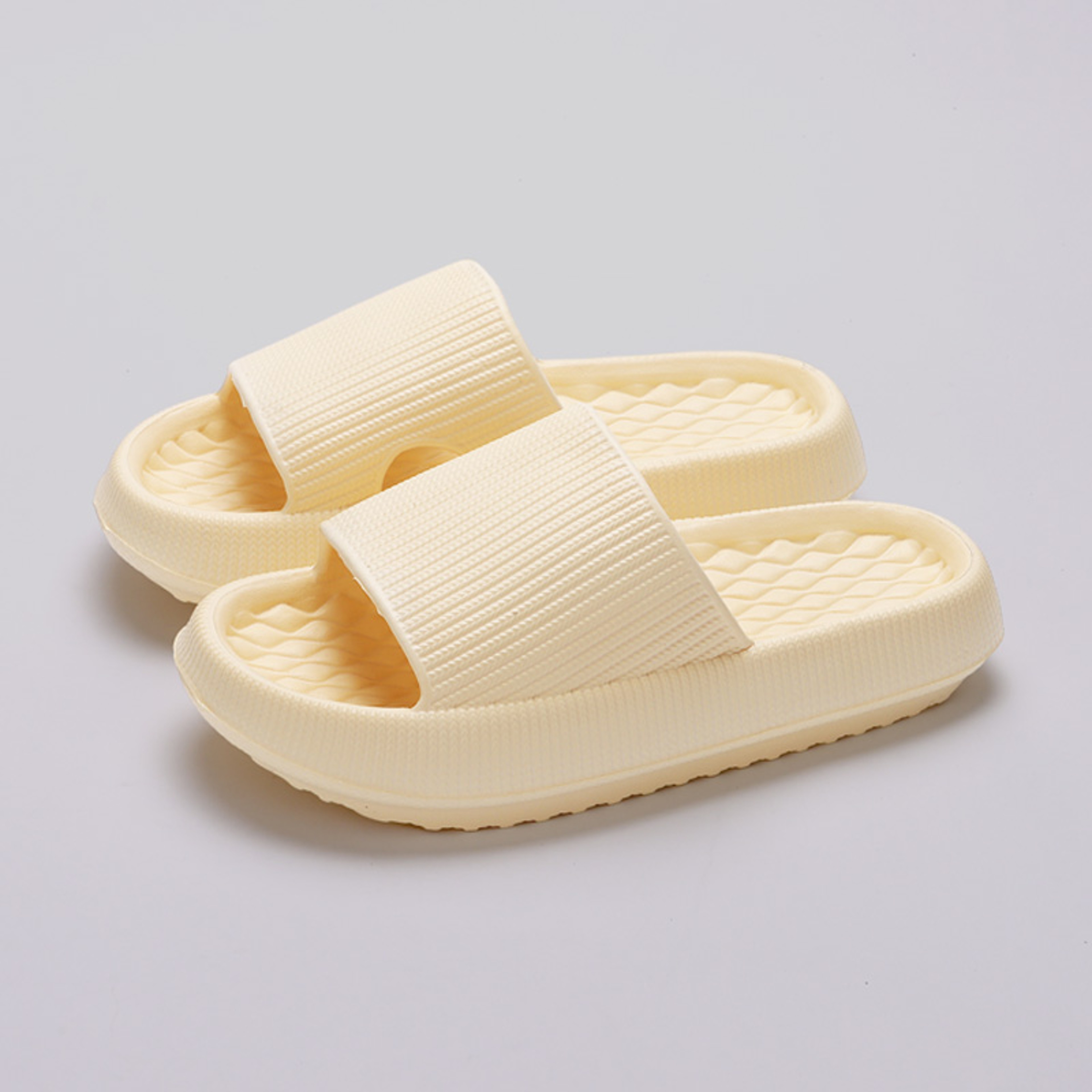Women's Thick Bottom Cloud Slippers, Soft EVA Indoor Slides, Non-Slip Platform Sandals, Summer Flip Flops for Couples – view 12