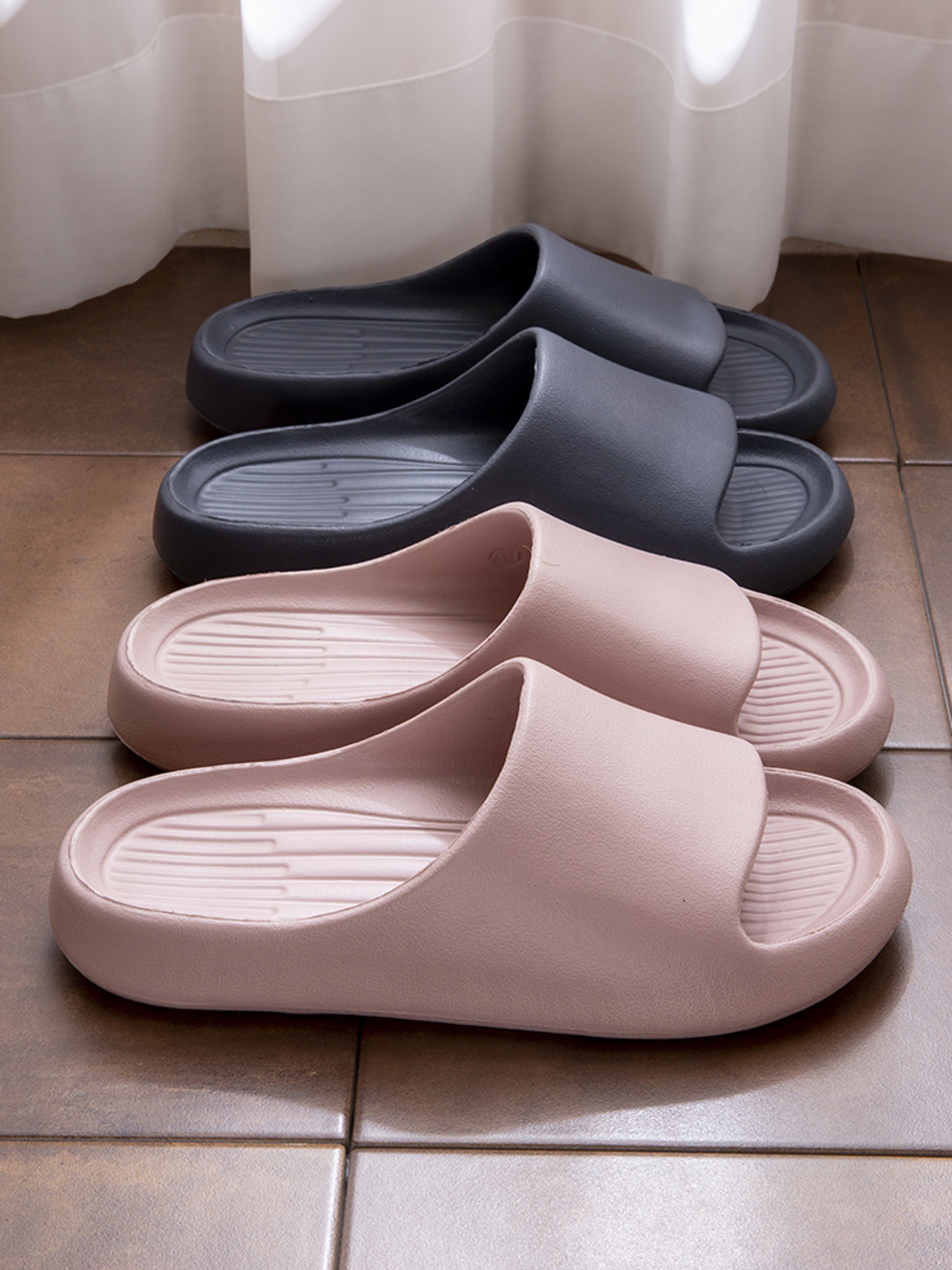Anti-Slip Bathroom Slippers, Lightweight Soft Sandals for Kids, Women & Men, Multi-Use Indoor Family Daily Wear – view 1
