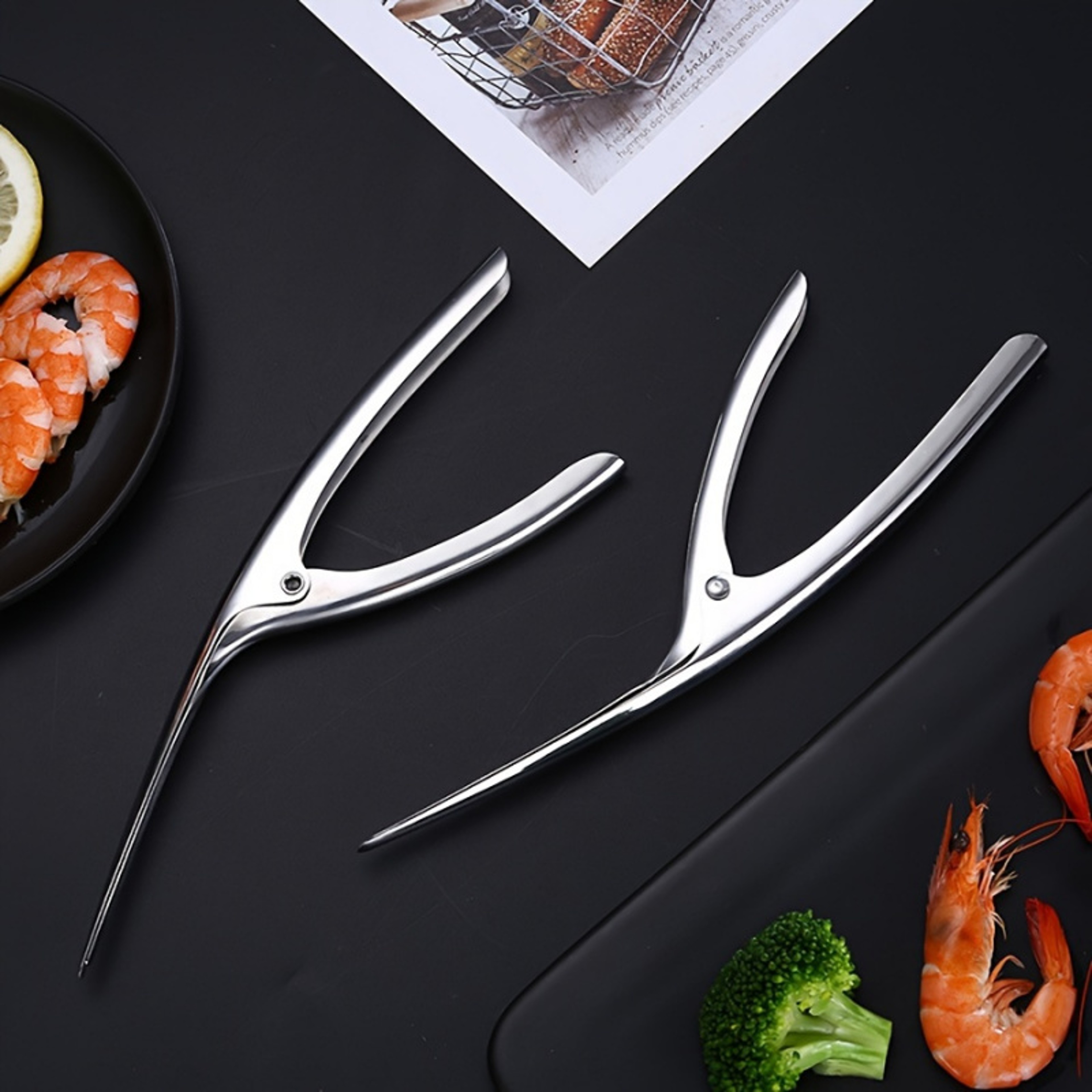 Easy Shell Removal Kitchen Gadget, Stainless Steel Shrimp Deveined Device, Ergonomic Fishbone Design for Seafood – view 5
