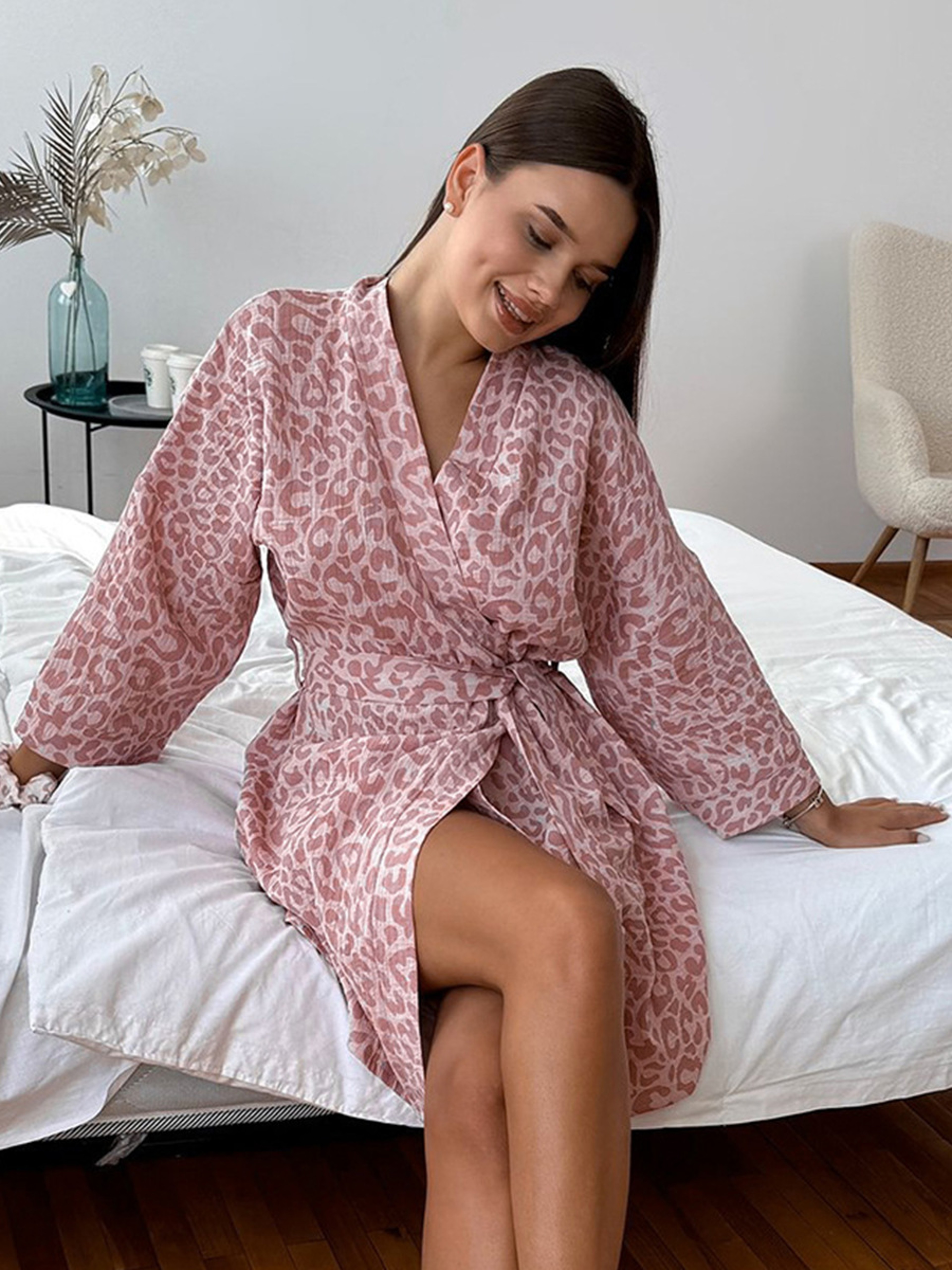Women's Cotton Pink Leopard Print Pajamas, Comfortable Robe, Spring New Cardigans, Soft Nightgowns for Relaxing at Home – view 2