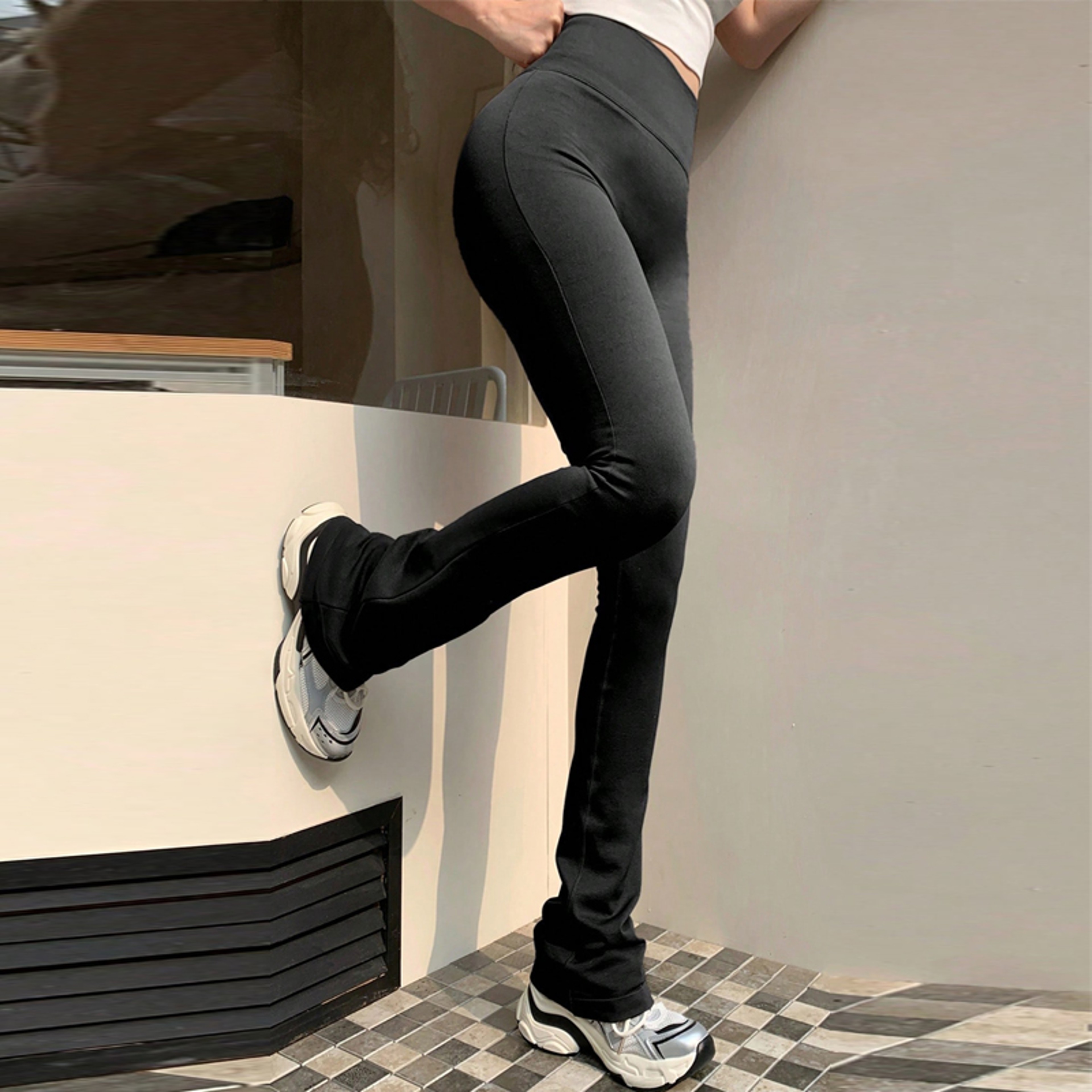 Seamless High Waisted Flared Leggings, Compression Pants for Outdoor Fitness, No Awkward Lines, Body Lifting Workout – view 6